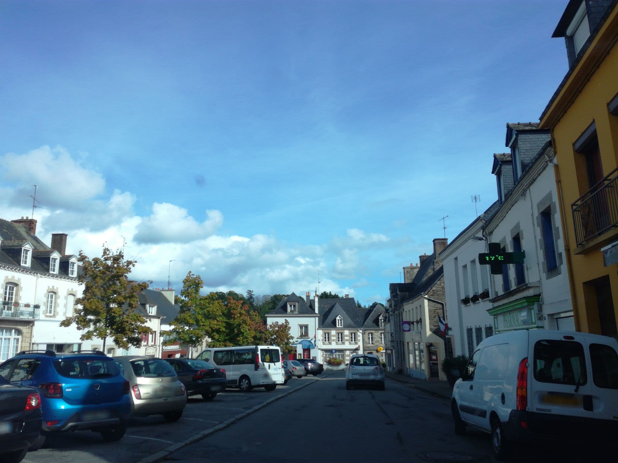 Street view near Hôtel le Rohan, Rohan — © kriom (CC BY-SA · Mapillary)