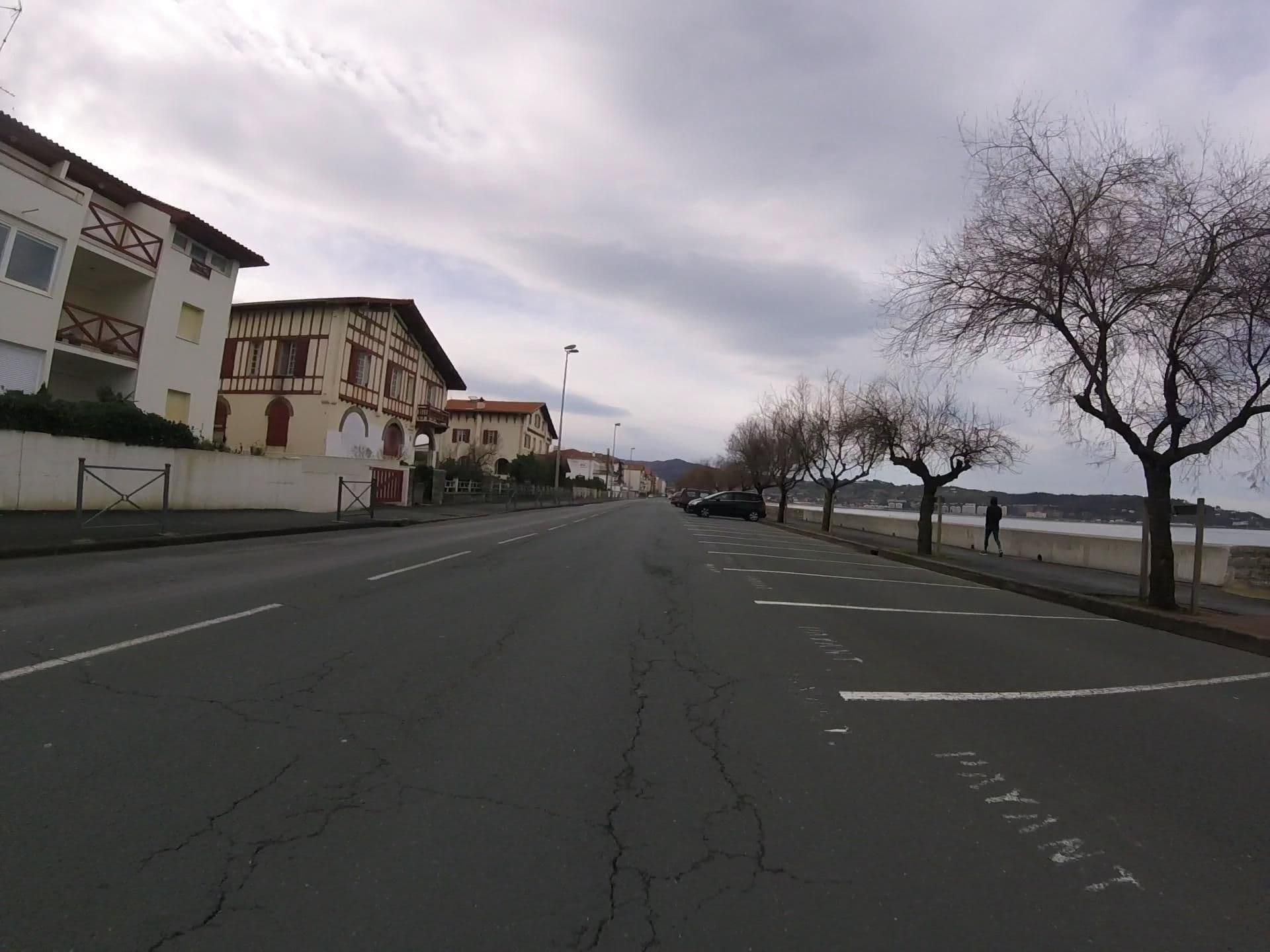 Street view near Hendaye Beach Studio, Hendaye — © mikelo (CC BY-SA · Mapillary)