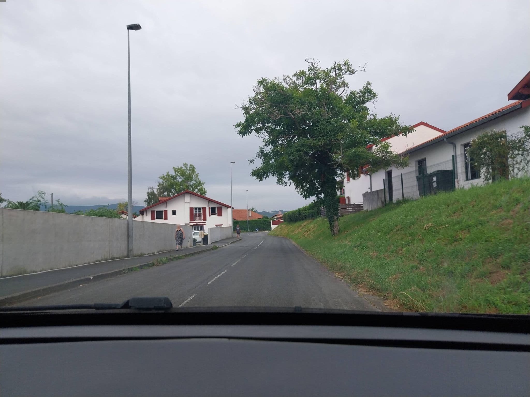 Street view near Bella Vista, Hendaye — © floetcheto (CC BY-SA · Mapillary)