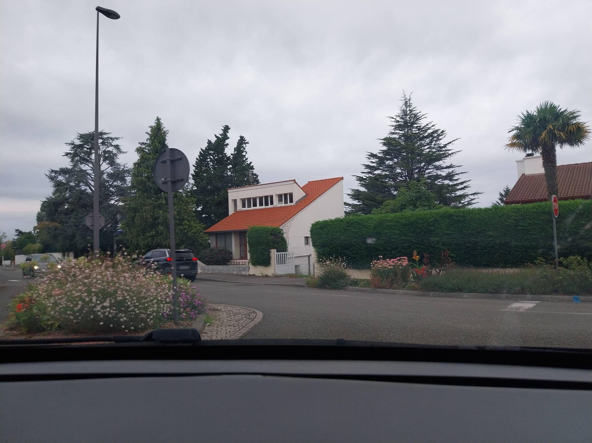 Street view near Hendaye location, Hendaye — © floetcheto (CC BY-SA · Mapillary)