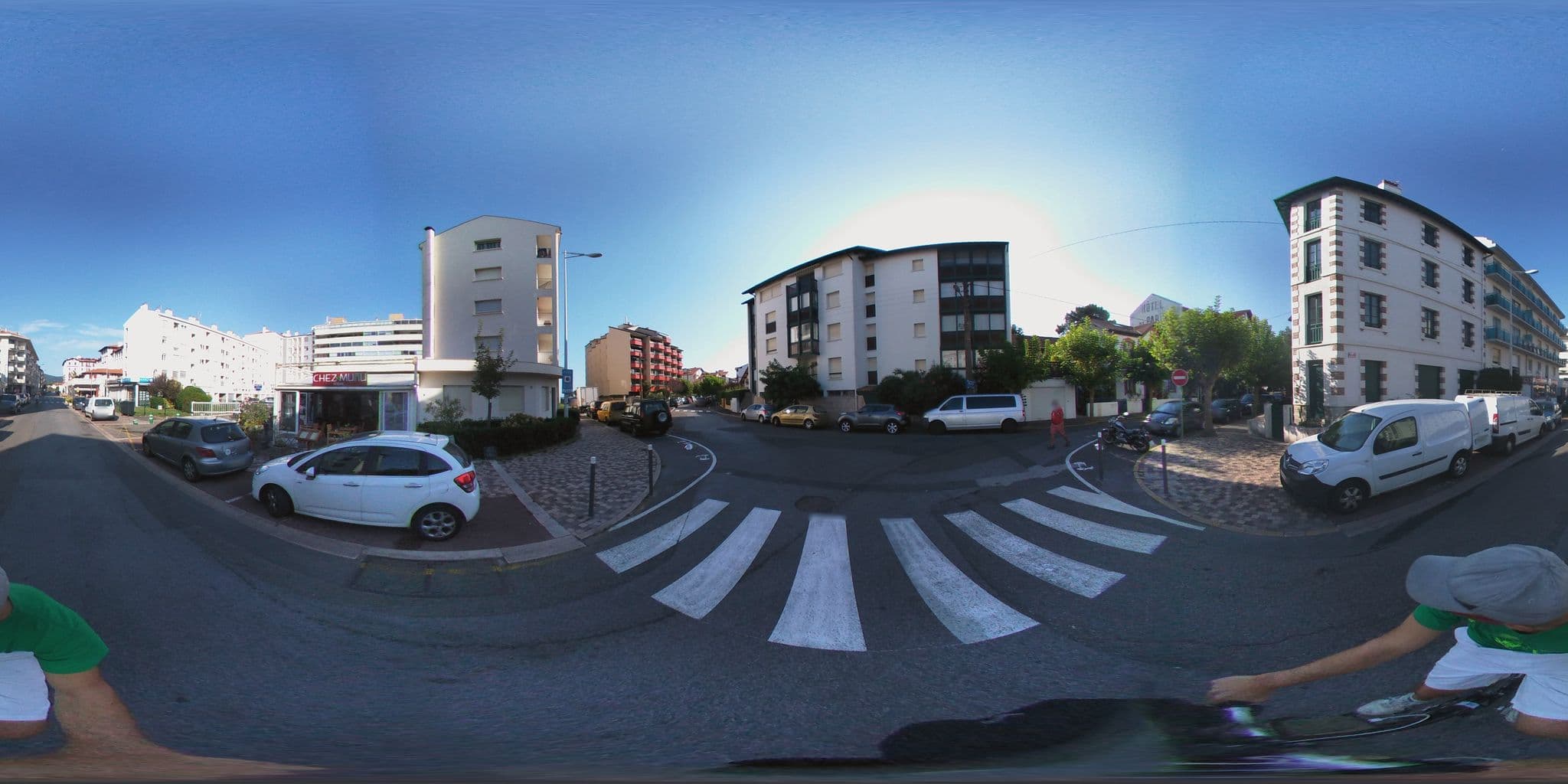 Street view near Hotel Ibaia Serge Blanco, Hendaye — © cartocite (CC BY-SA · Mapillary)