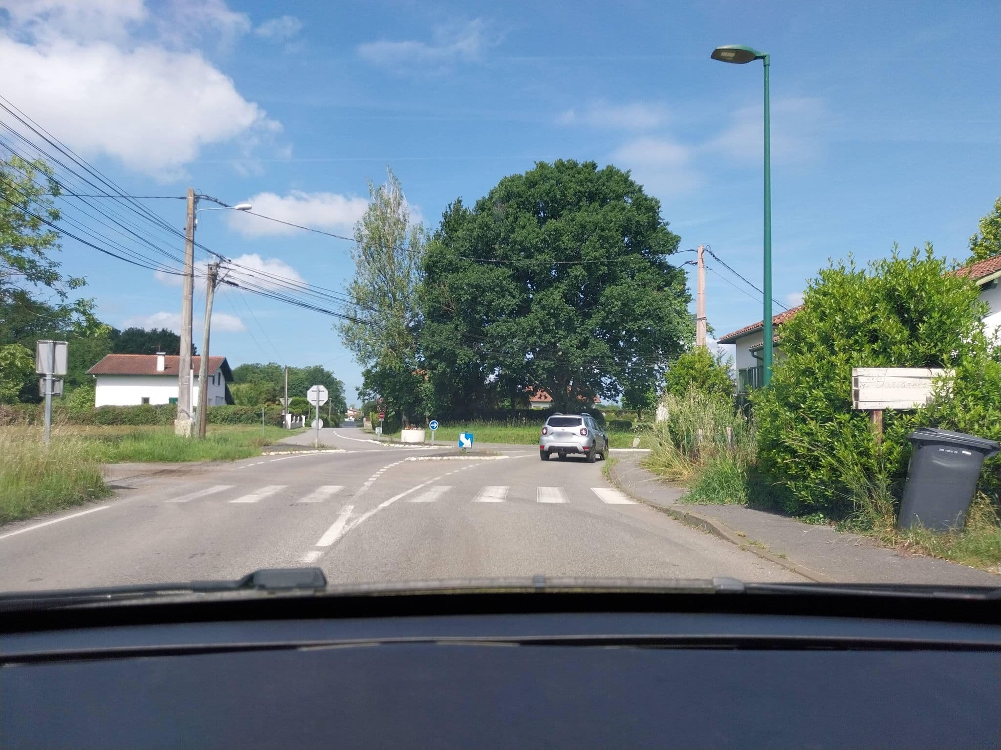 Street view near Chambres d'Hôtes Barcarola, Urt — © floetcheto (CC BY-SA · Mapillary)