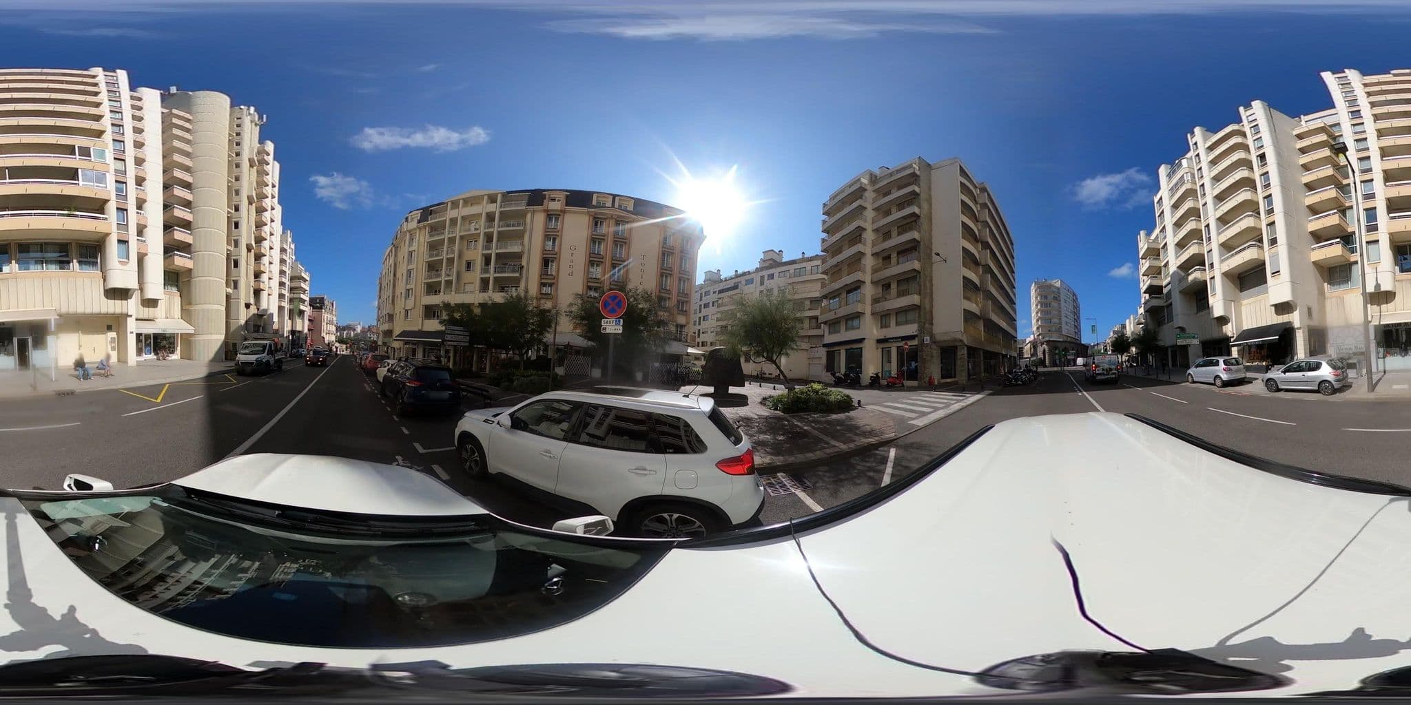 Street view near Appartement bord de mer Biarritz, Biarritz — © sanjorgepinho (CC BY-SA · Mapillary)