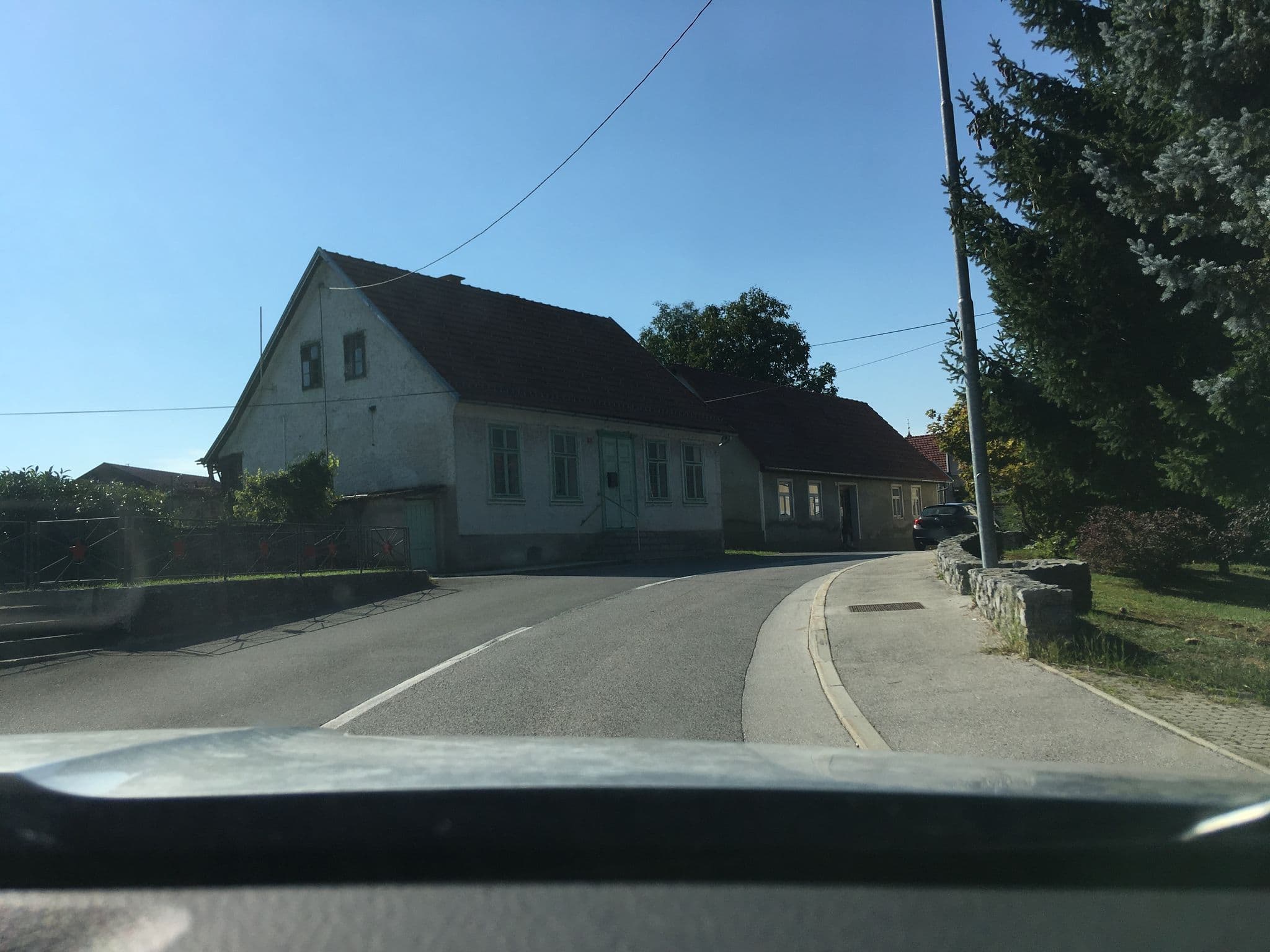 Street view near Turizem Zeleni Jurij, Črnomelj — © jerneja (CC BY-SA · Mapillary)