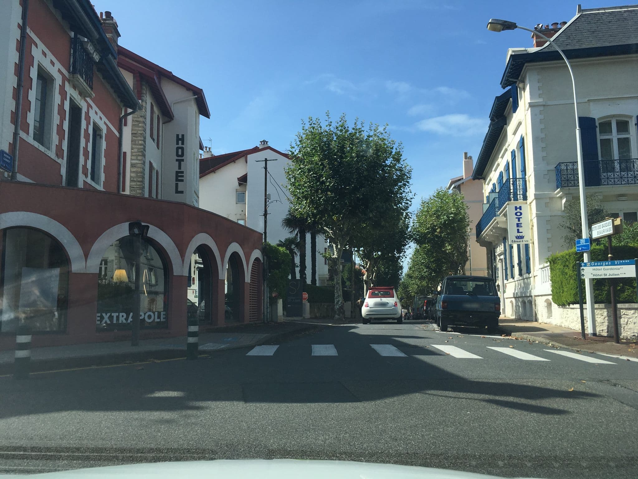 Street view near Hôtel Edouard VII, Biarritz — © mappy_sa (CC BY-SA · Mapillary)