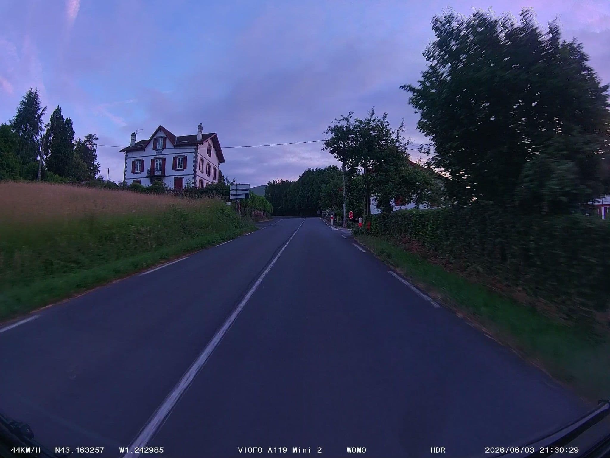 Street view near Résidence Pierre & Vacances Le Parc d'Arradoy, Saint-Jean-Pied-de-Port — © soulcover (CC BY-SA · Mapillary)