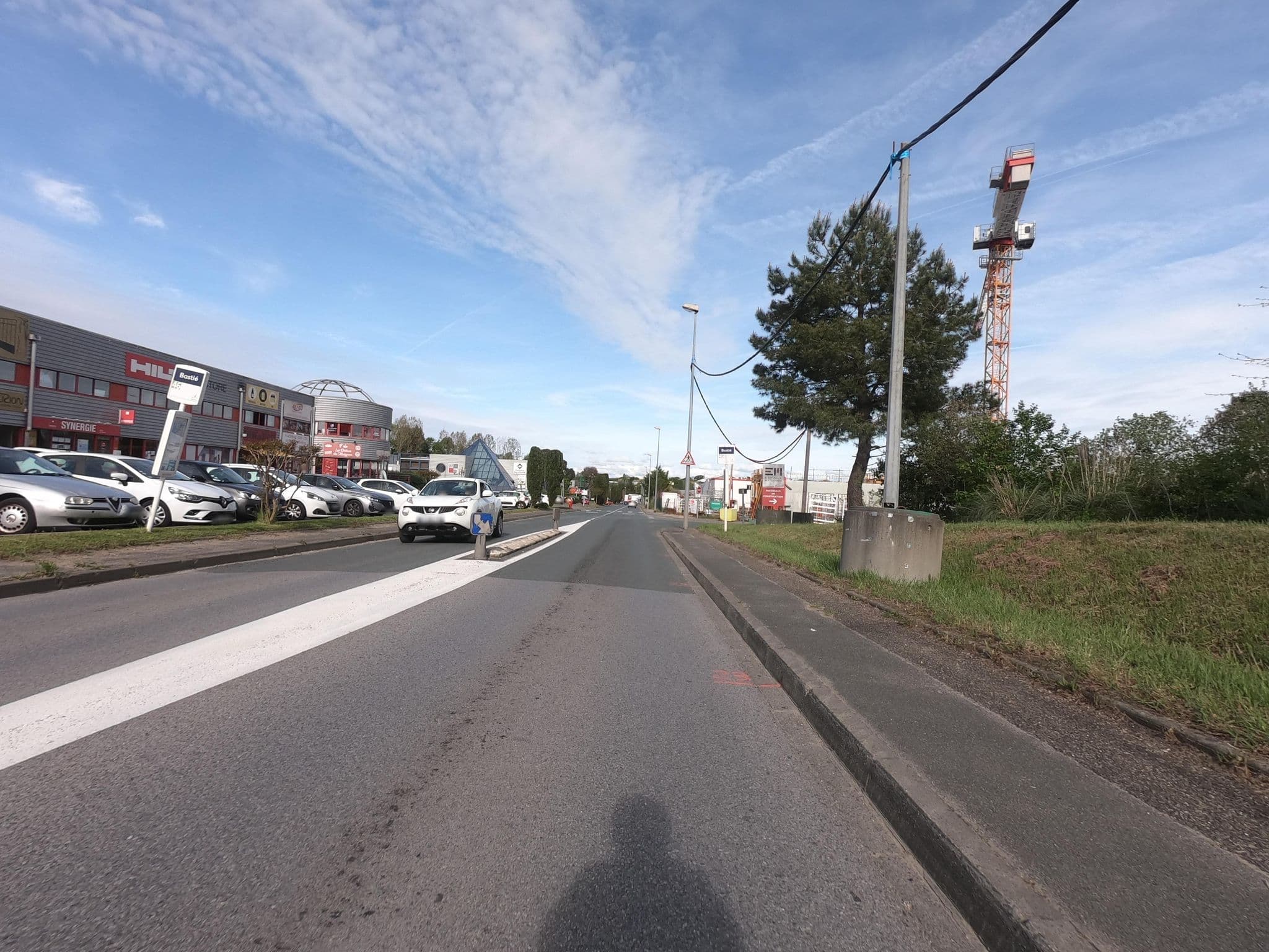 Street view near Modern Buro 64, Bassussarry — © txominh (CC BY-SA · Mapillary)