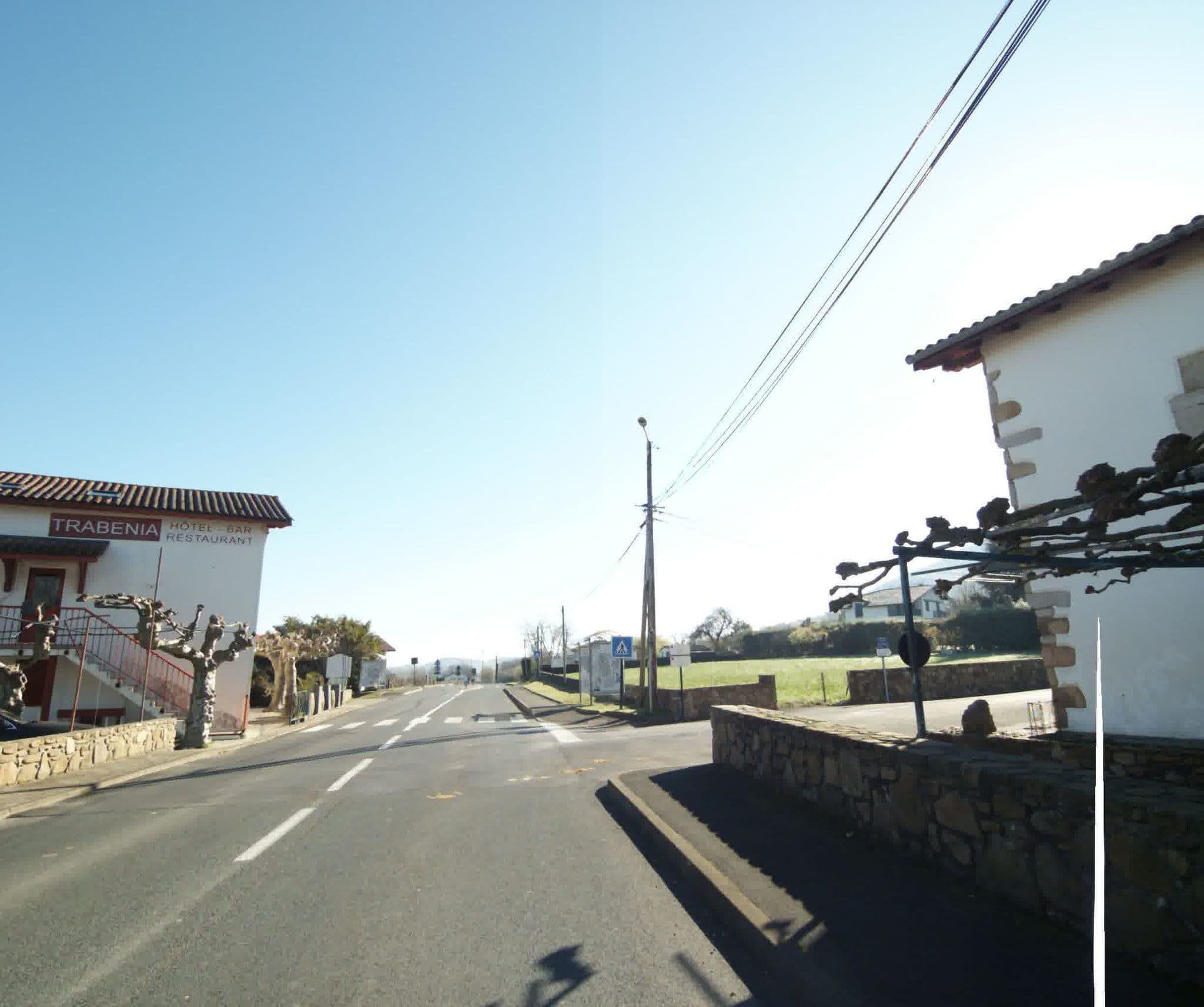 Street view near Trabenia, Ascain — © sogefi (CC BY-SA · Mapillary)