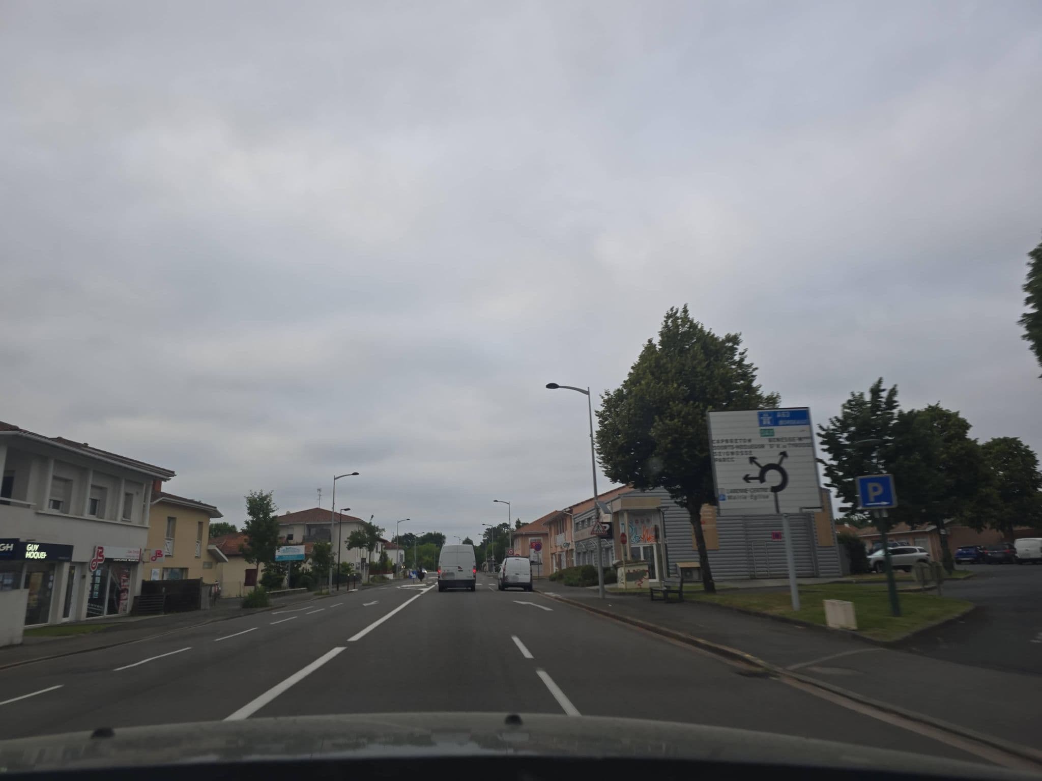 Street view near Auberge le Relais, Labenne — © Eguzkia (CC BY-SA · Mapillary)