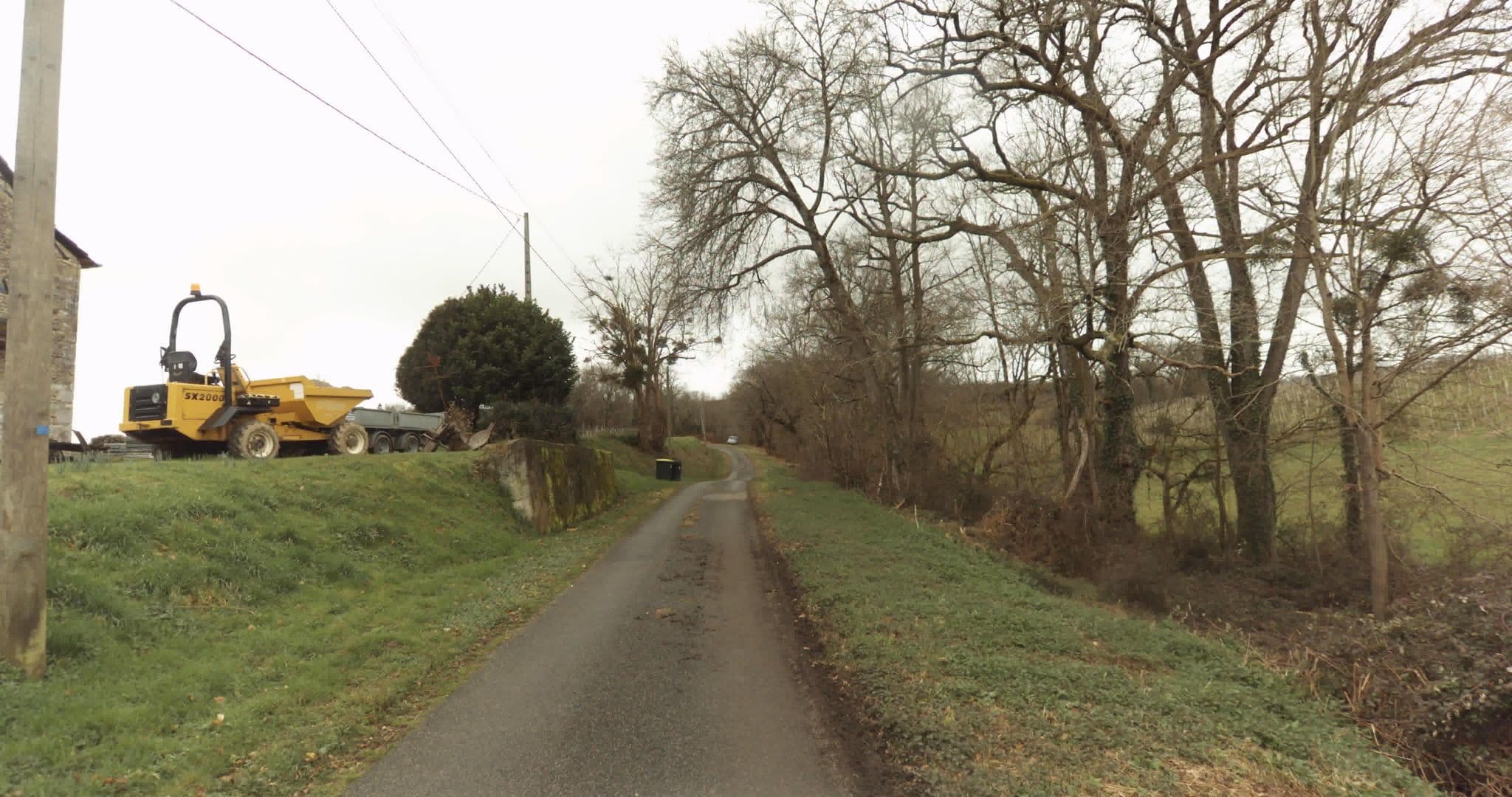 Street view near Hôtel de Candeloup, Monein — © sogefi (CC BY-SA · Mapillary)