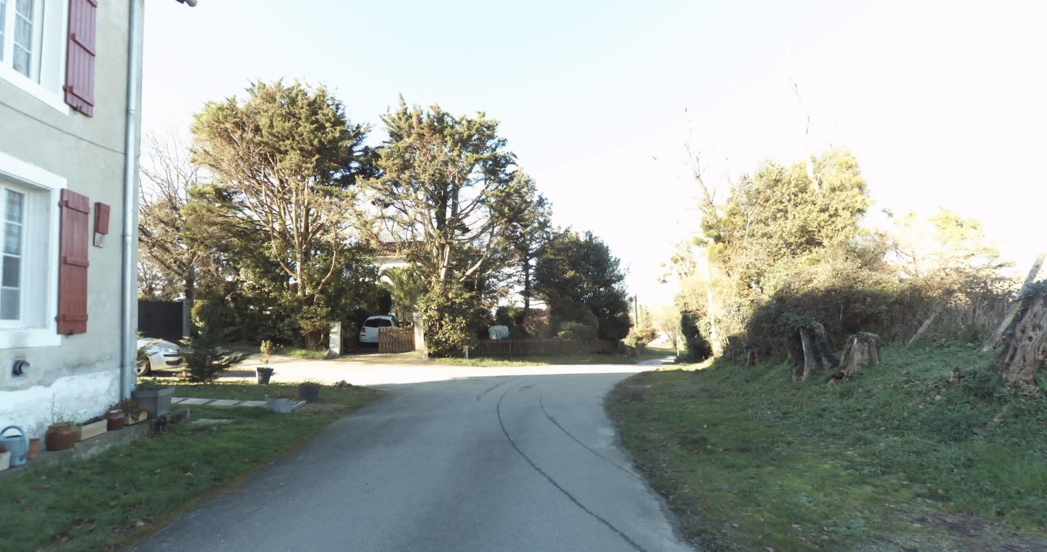 Street view near bellocq gîte Lescarboura, Puyoô — © sogefi (CC BY-SA · Mapillary)