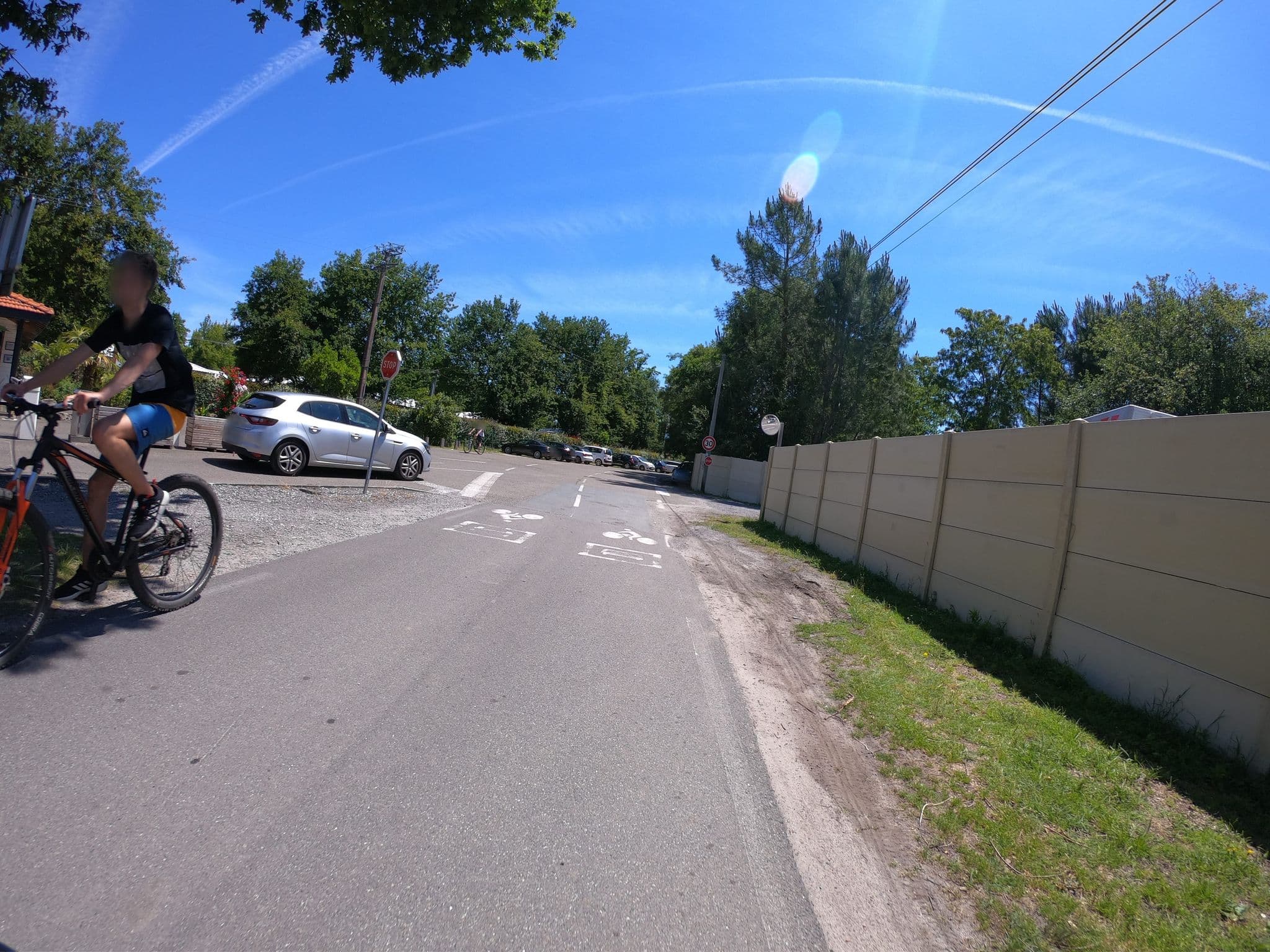 Street view near Camping Mayotte Vacances, Biscarrosse — © gitouche (CC BY-SA · Mapillary)