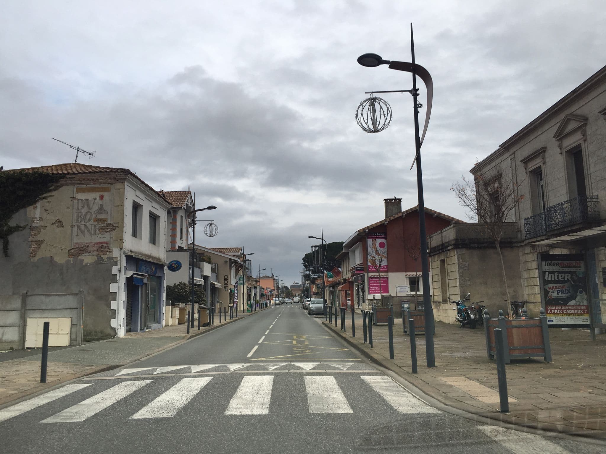Street view near La Gueriniére, Gujan-Mestras — © cquest (CC BY-SA · Mapillary)