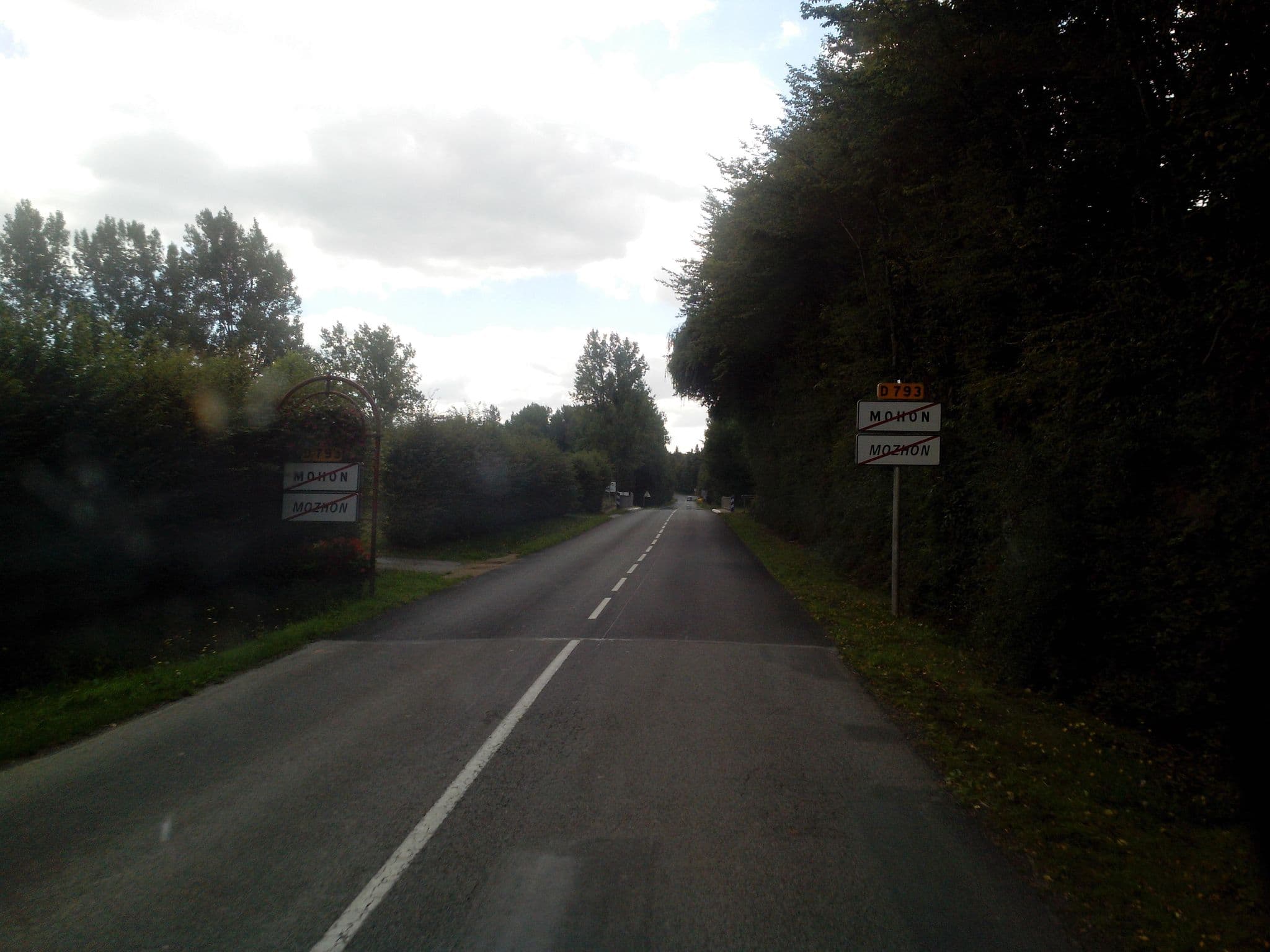 Street view near Mohon, Lanouée — © hamlet (CC BY-SA · Mapillary)