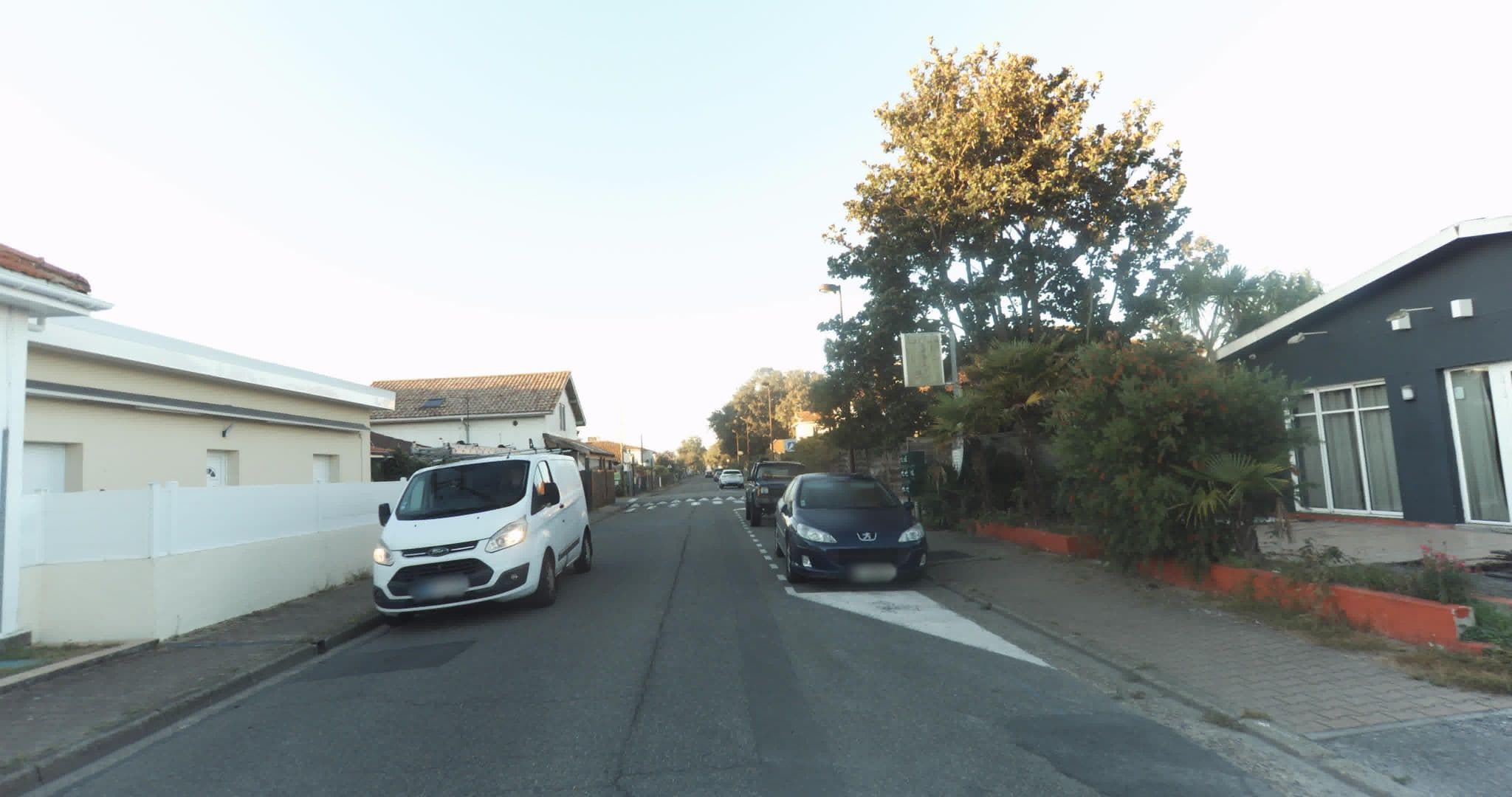 Street view near Le Périgord, Sanguinet — © sogefi (CC BY-SA · Mapillary)