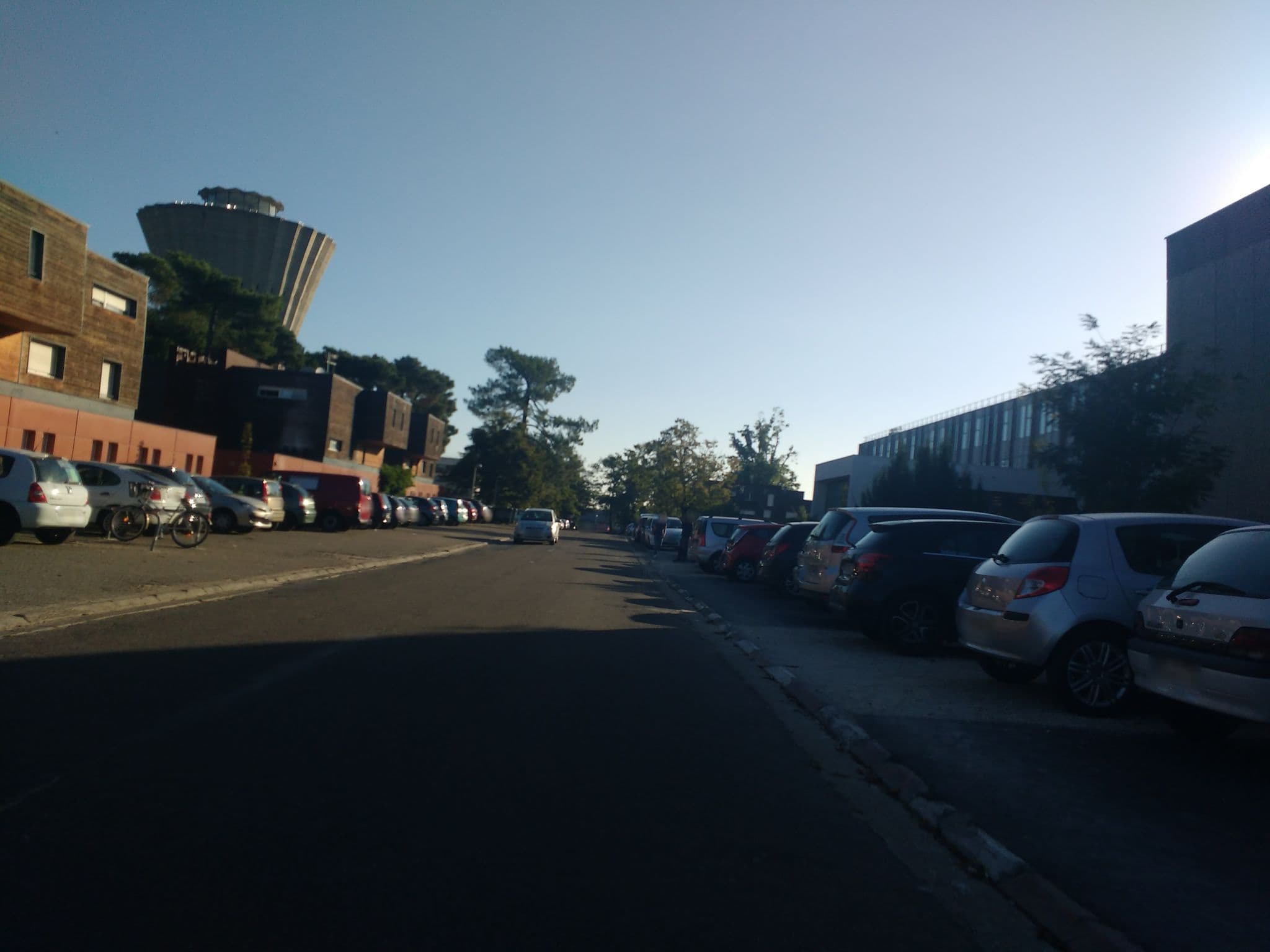 Street view near Amphi Siegfried, Pessac — © gitouche (CC BY-SA · Mapillary)