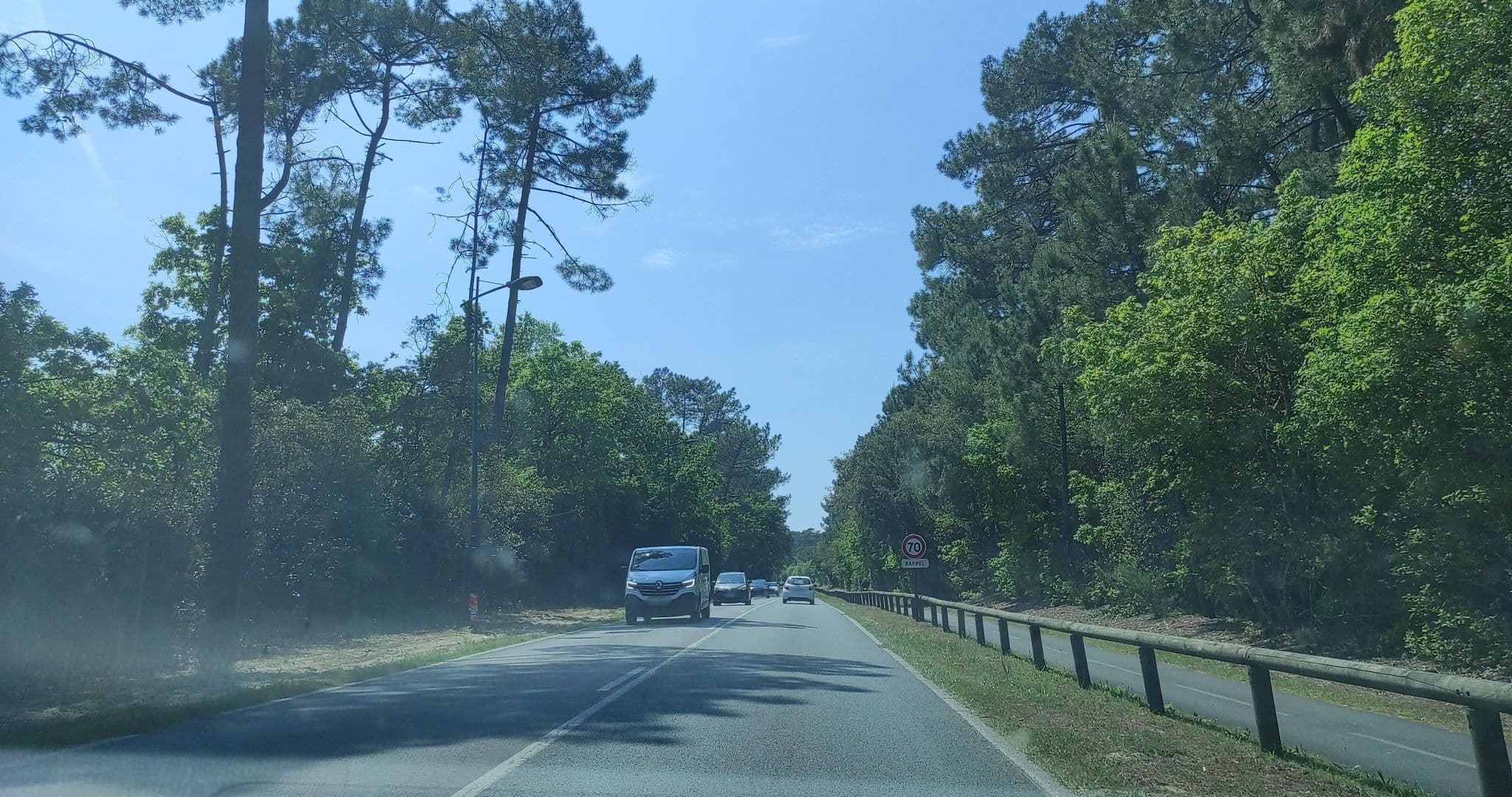 Street view near Le Four, Arès — © yod4z (CC BY-SA · Mapillary)
