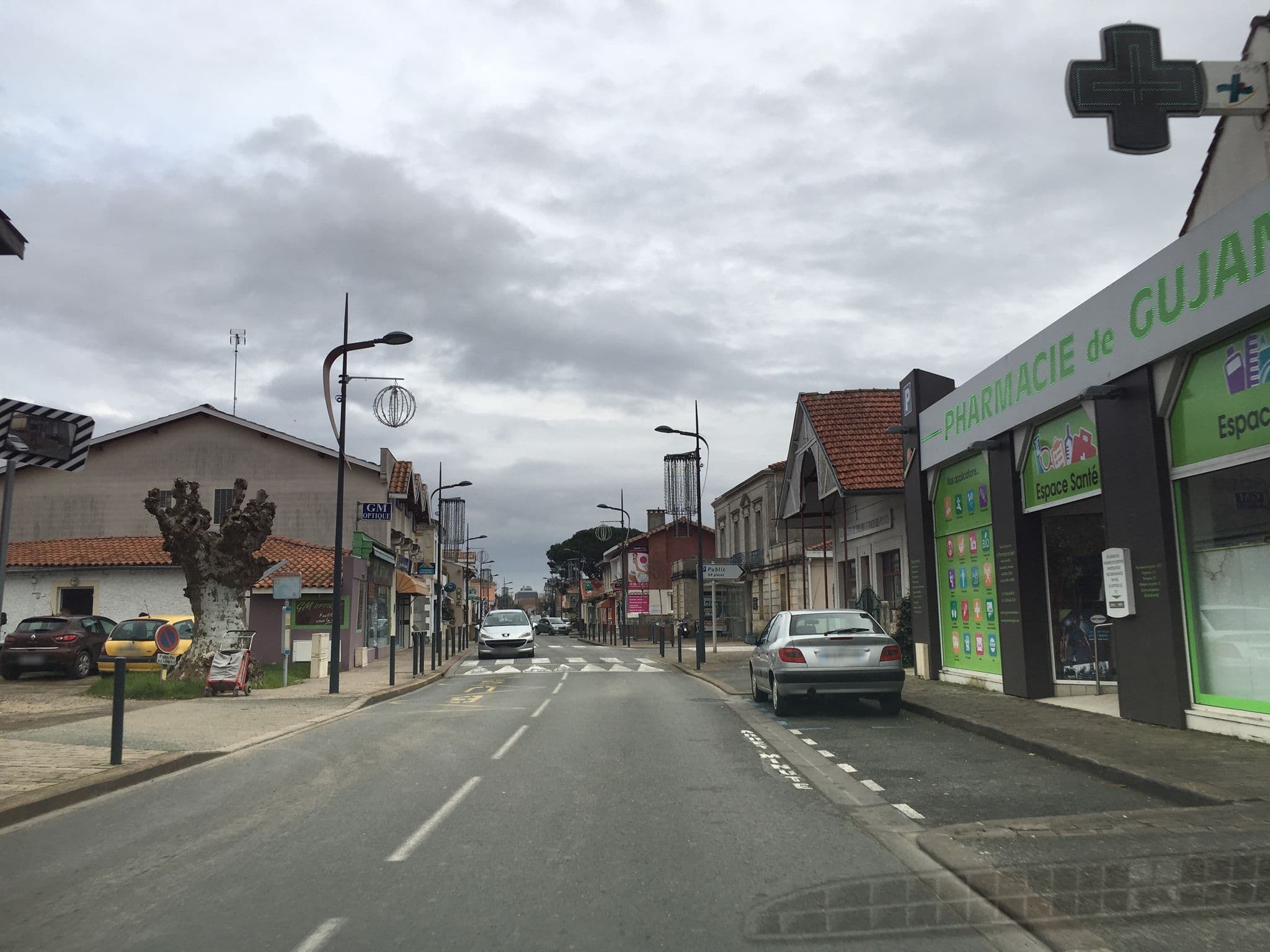 Street view near Selectour - AGR Evasions, Gujan-Mestras — © cquest (CC BY-SA · Mapillary)