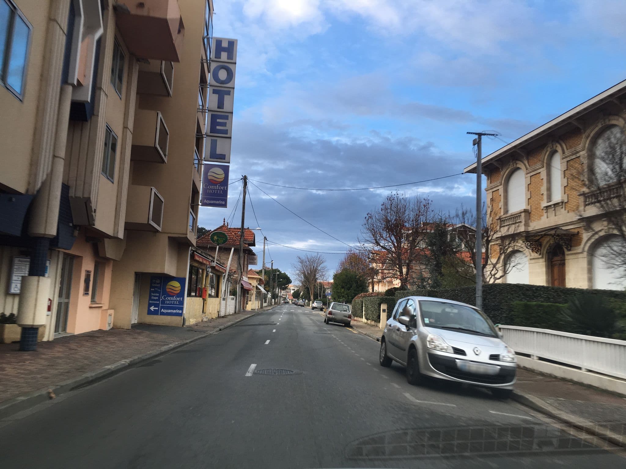 Street view near T Boutique Hotel, Ascend Hotel Collection, Arcachon — © cquest (CC BY-SA · Mapillary)