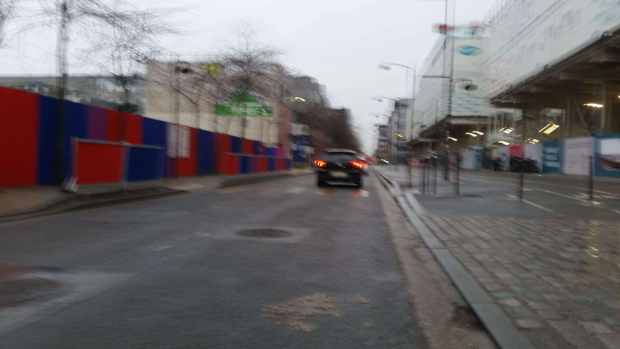 Street view near B&B Hotel, Ivry-sur-Seine — © obny (CC BY-SA · Mapillary)