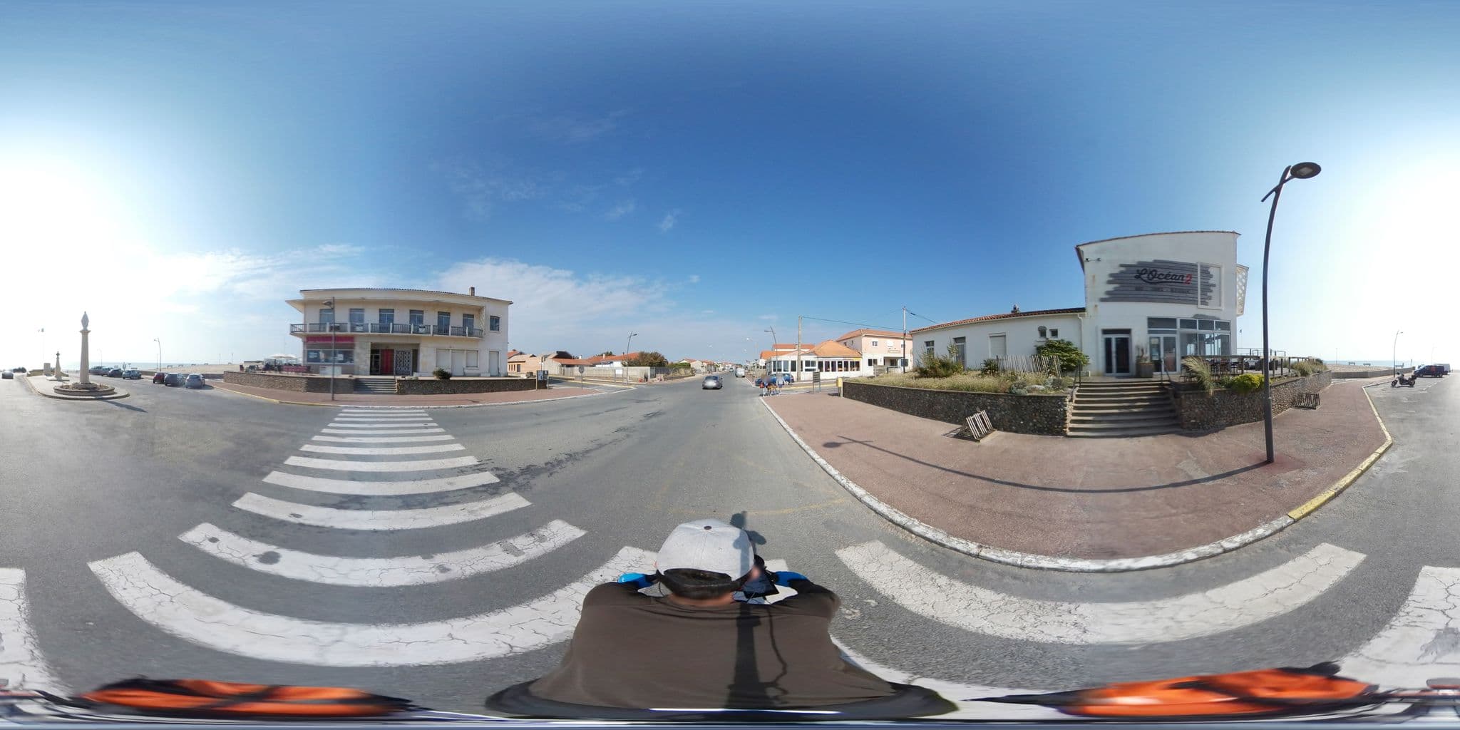 Street view near L'Océan 2, Vendays-Montalivet — © ev1velodyssee (CC BY-SA · Mapillary)
