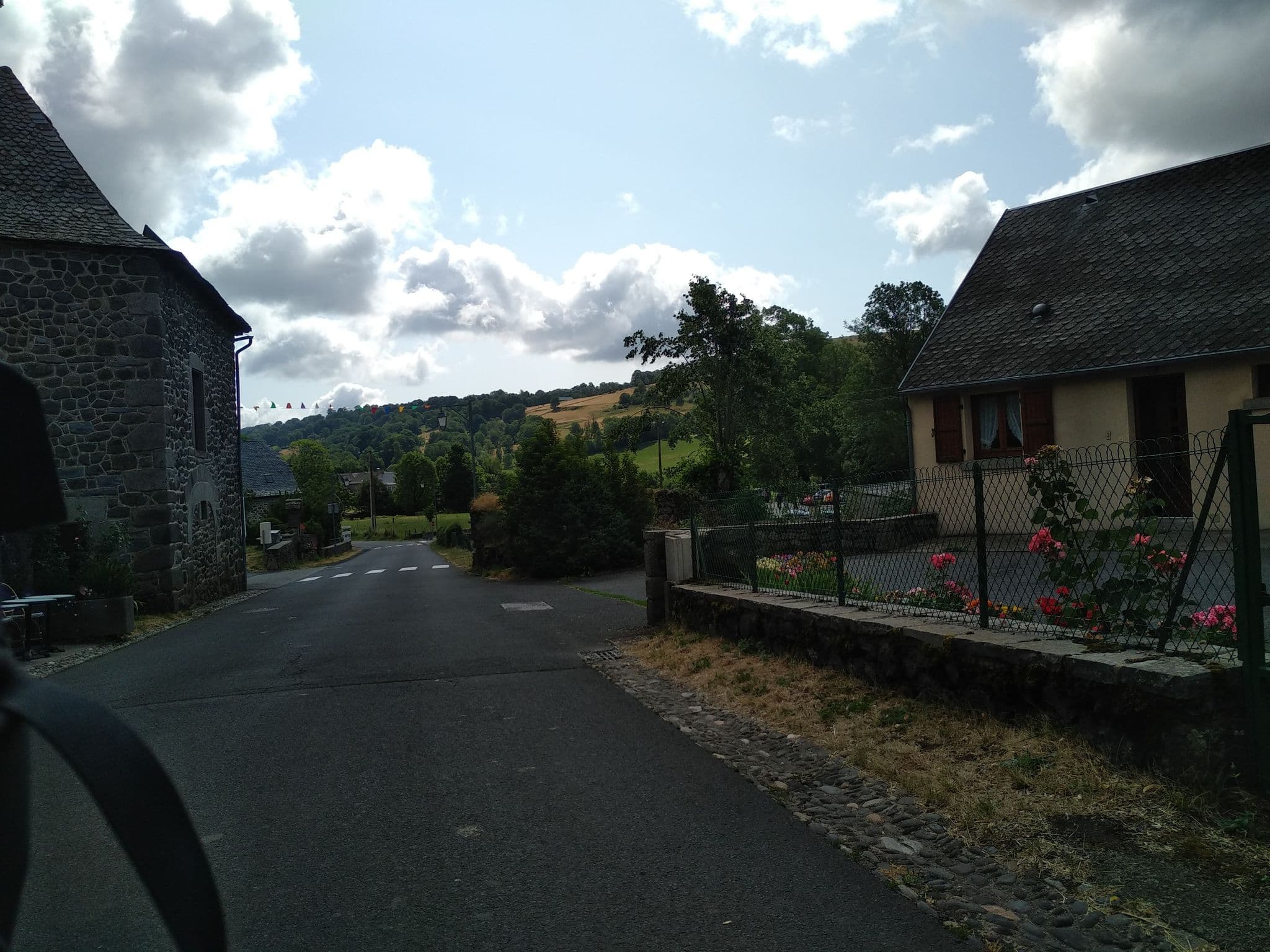 Street view near Épicerie de Dienne, Murat — © nomadmapper (CC BY-SA · Mapillary)