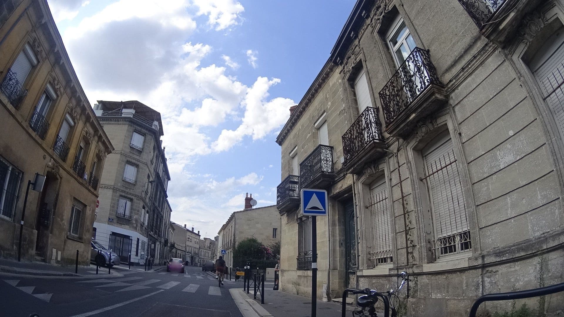 Street view near Maison D'hôtes Alma, Bordeaux — © Teritorio (CC BY-SA · Mapillary)