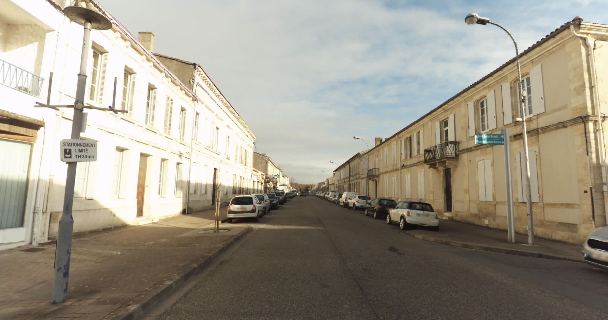 Street view near Billard Gérard, Lesparre-Médoc — © sogefi (CC BY-SA · Mapillary)
