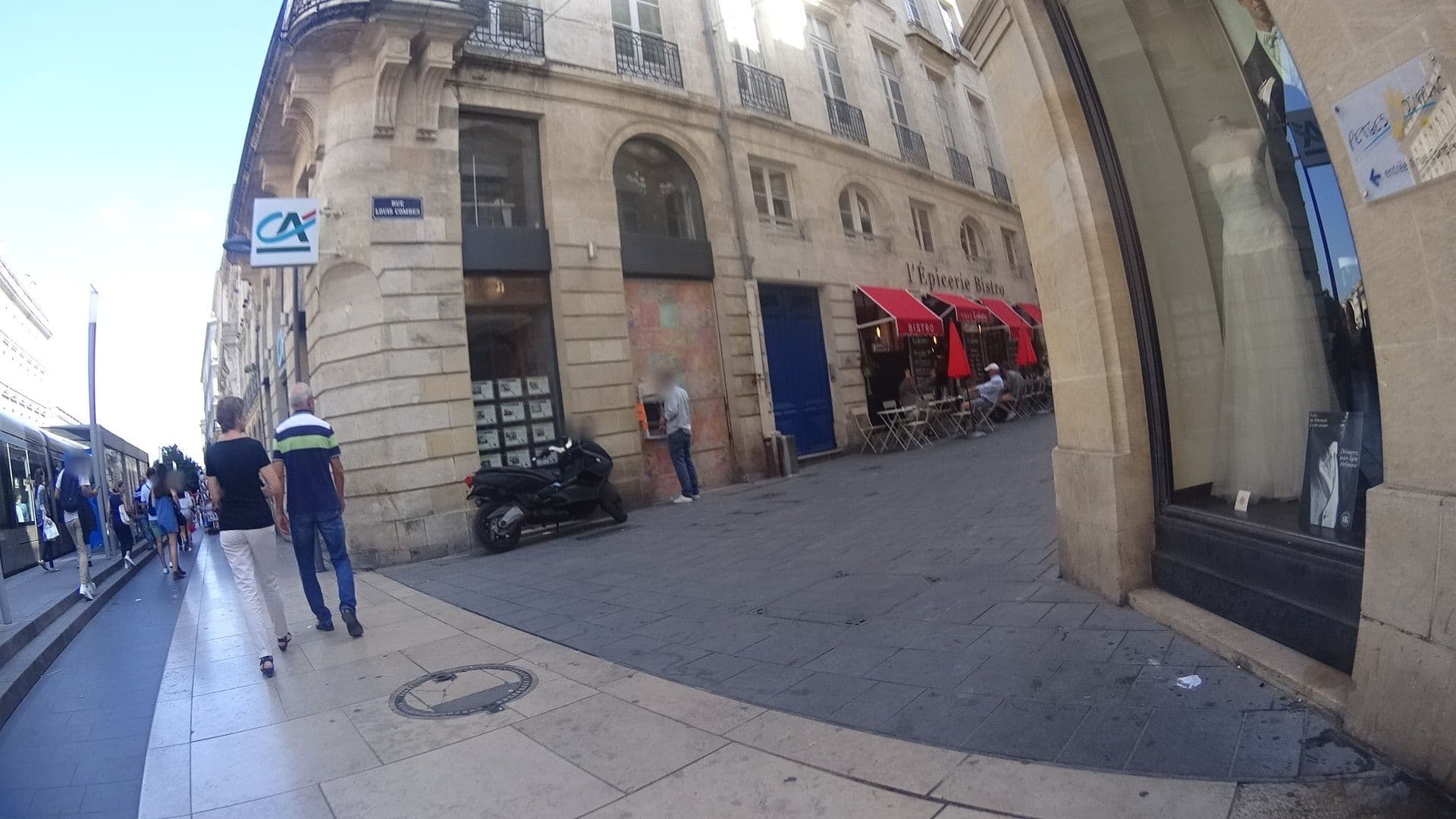 Street view near Spa Pool, Bordeaux — © Teritorio (CC BY-SA · Mapillary)