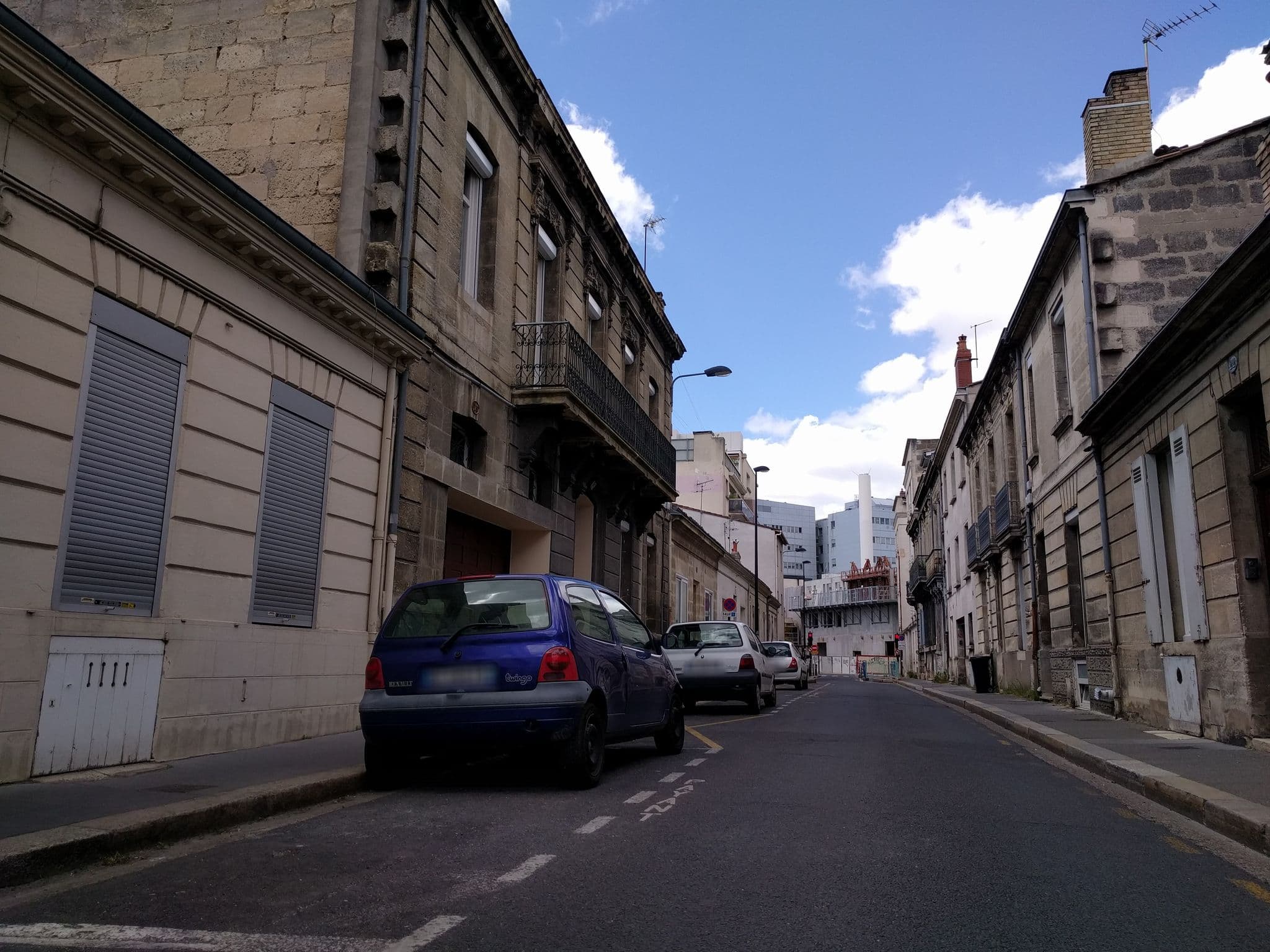 Street view near Bordeaux Cosy B&B, Talence — © frodrigo (CC BY-SA · Mapillary)