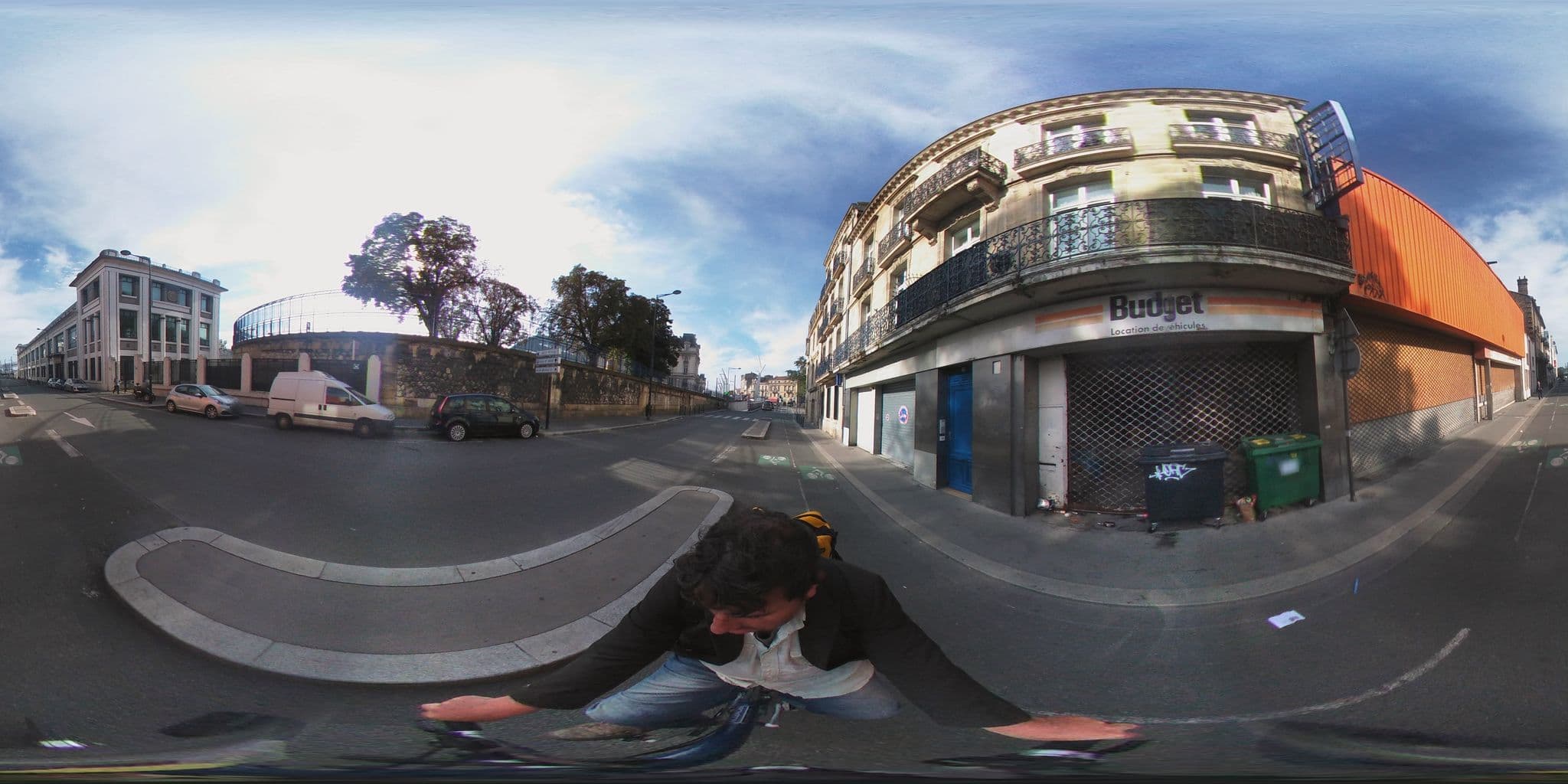 Street view near Amarys Royal Saint Jean, Bègles — © geovelo (CC BY-SA · Mapillary)