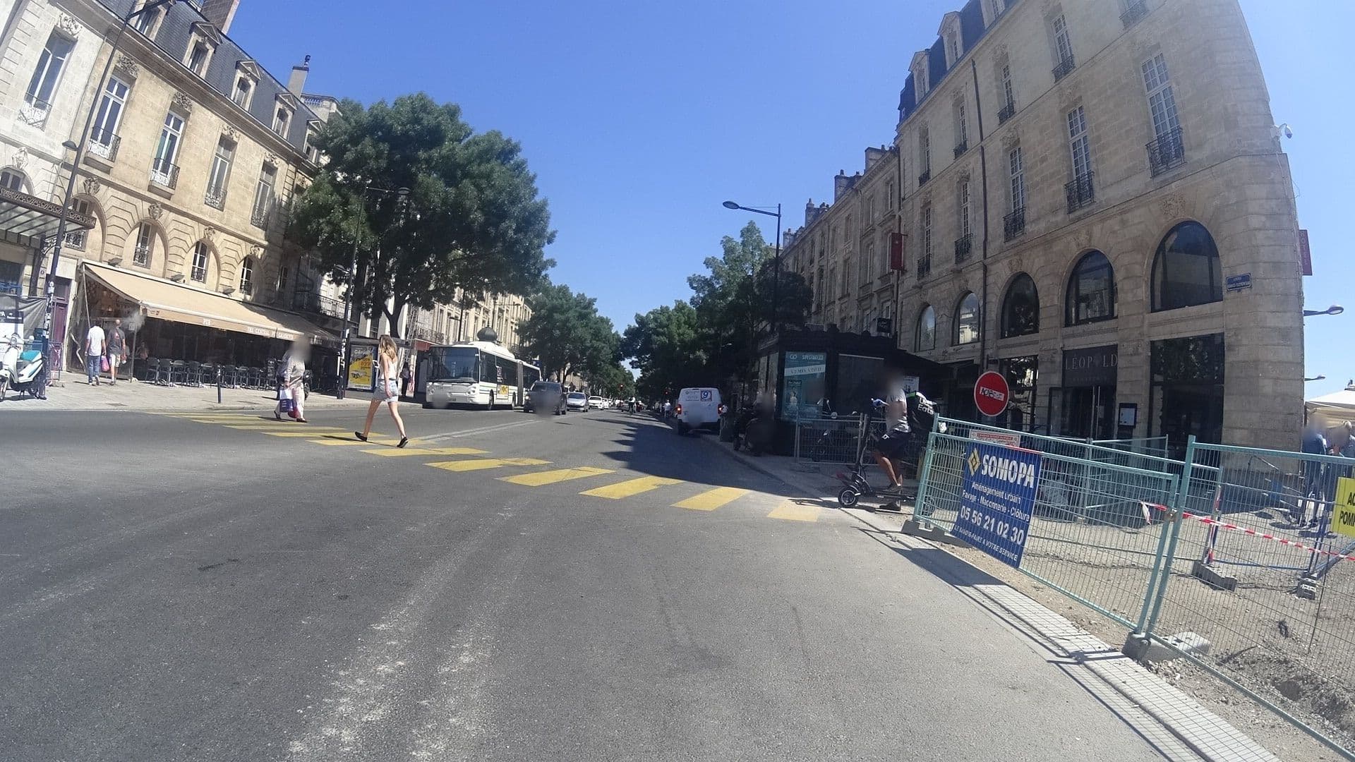 Street view near Hôtel Bordeaux Clemenceau, Bordeaux — © Teritorio (CC BY-SA · Mapillary)