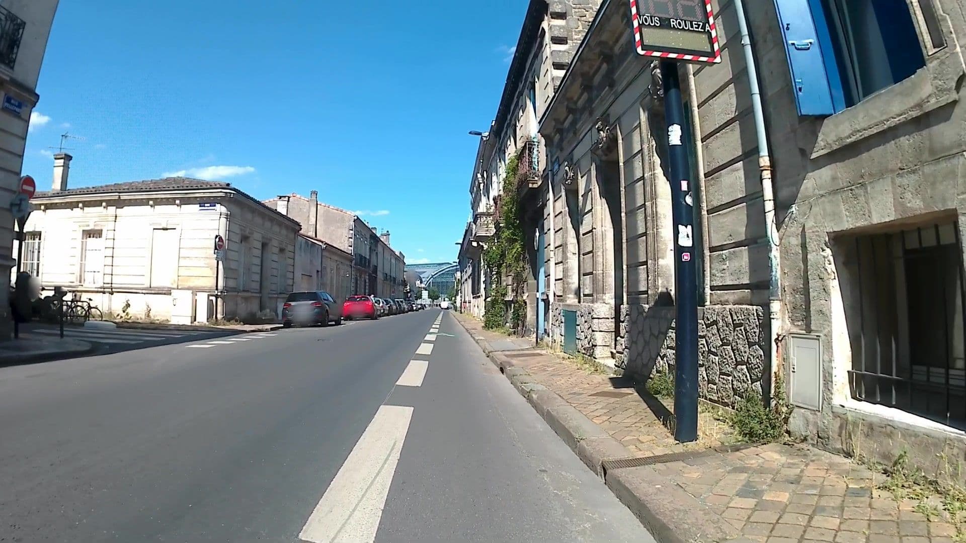 Street view near la halte montaigne, Bègles — © trouyer (CC BY-SA · Mapillary)