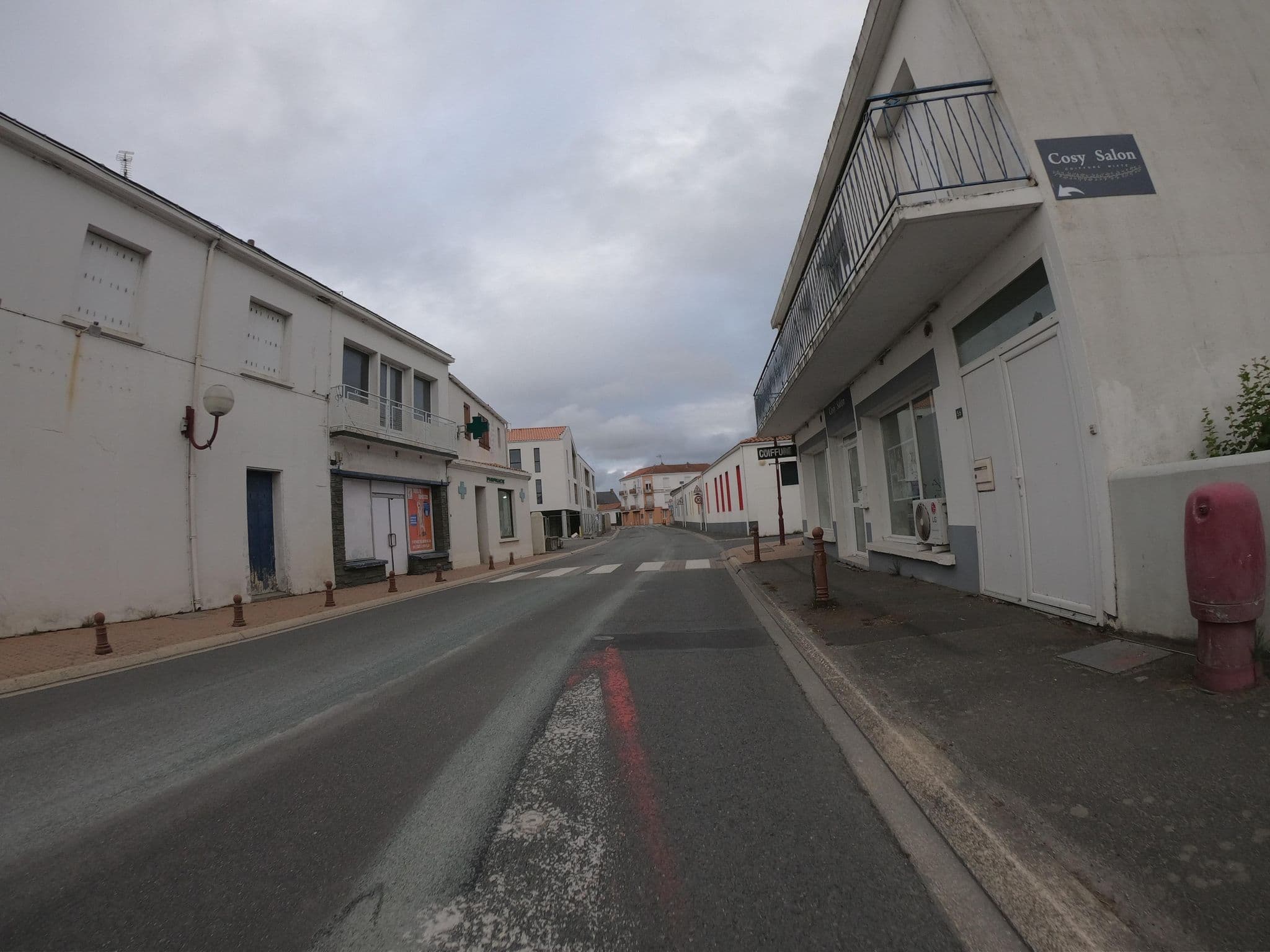 Street view near Hôtel du Centre, Le Fenouiller — © cartocite (CC BY-SA · Mapillary)