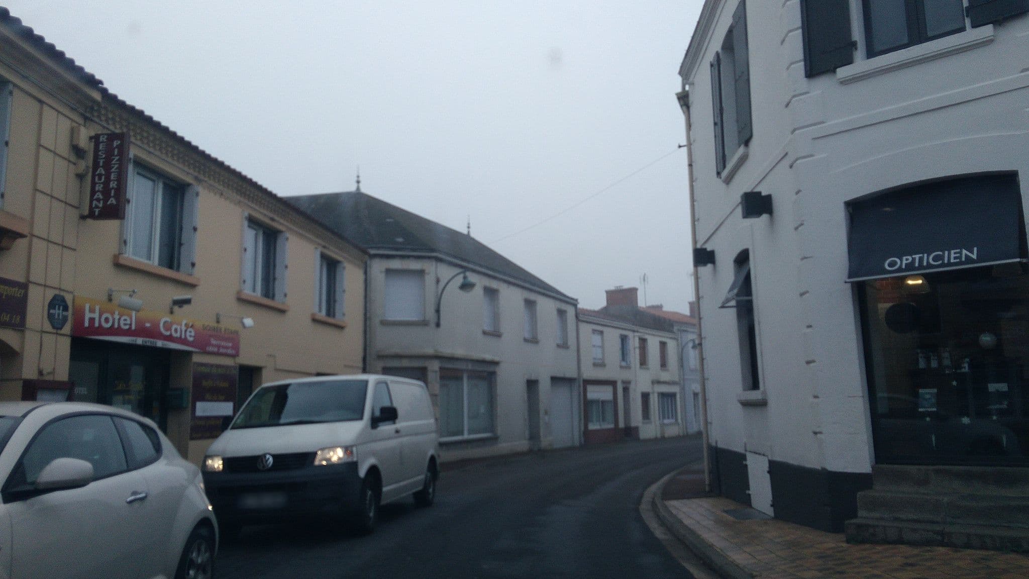 Street view near Le Relais du Marais, Soullans — © vincent_95 (CC BY-SA · Mapillary)