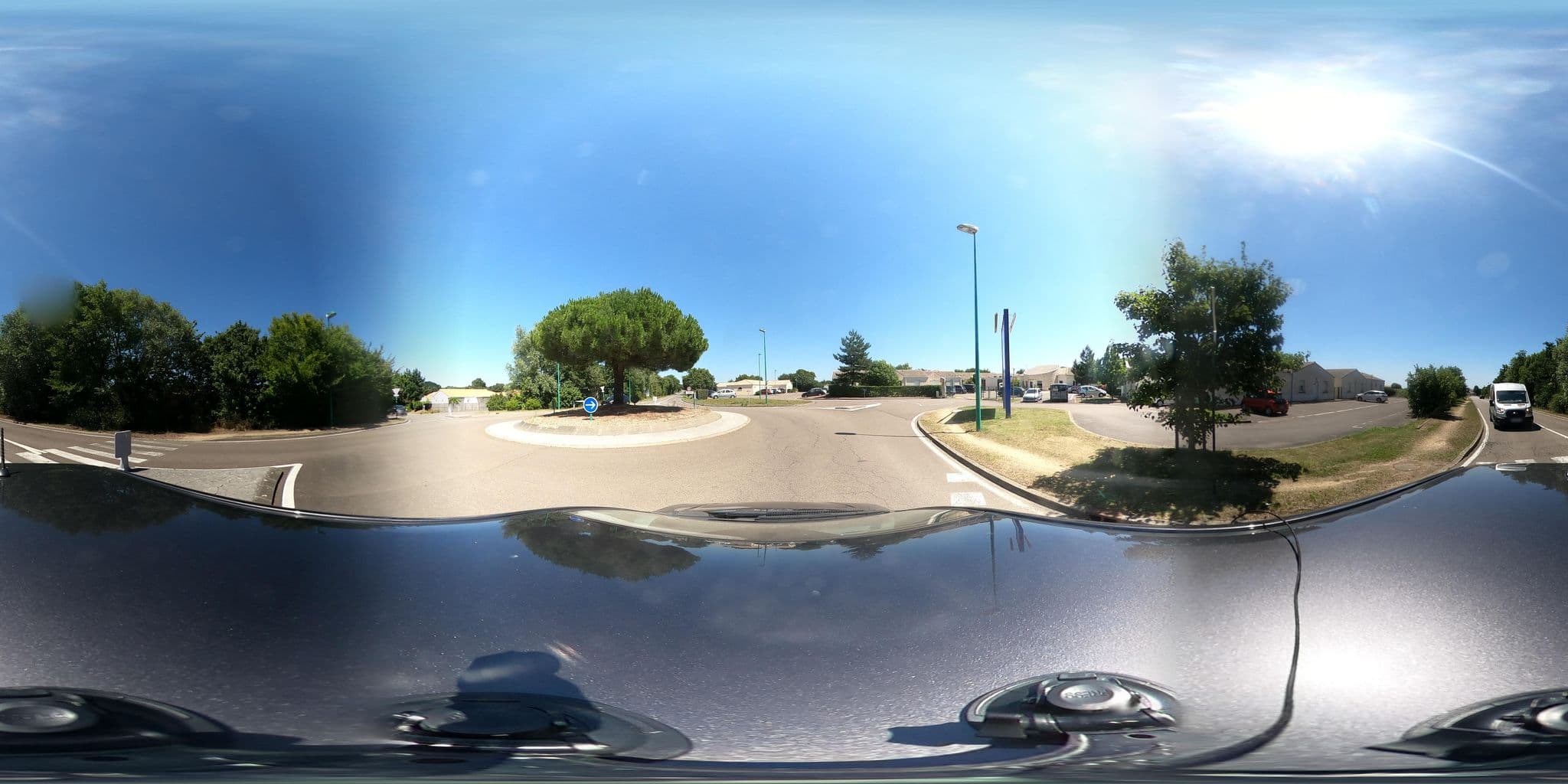 Street view near Les Résidentiels, Château-d'Olonne — © u4y0u (CC BY-SA · Mapillary)