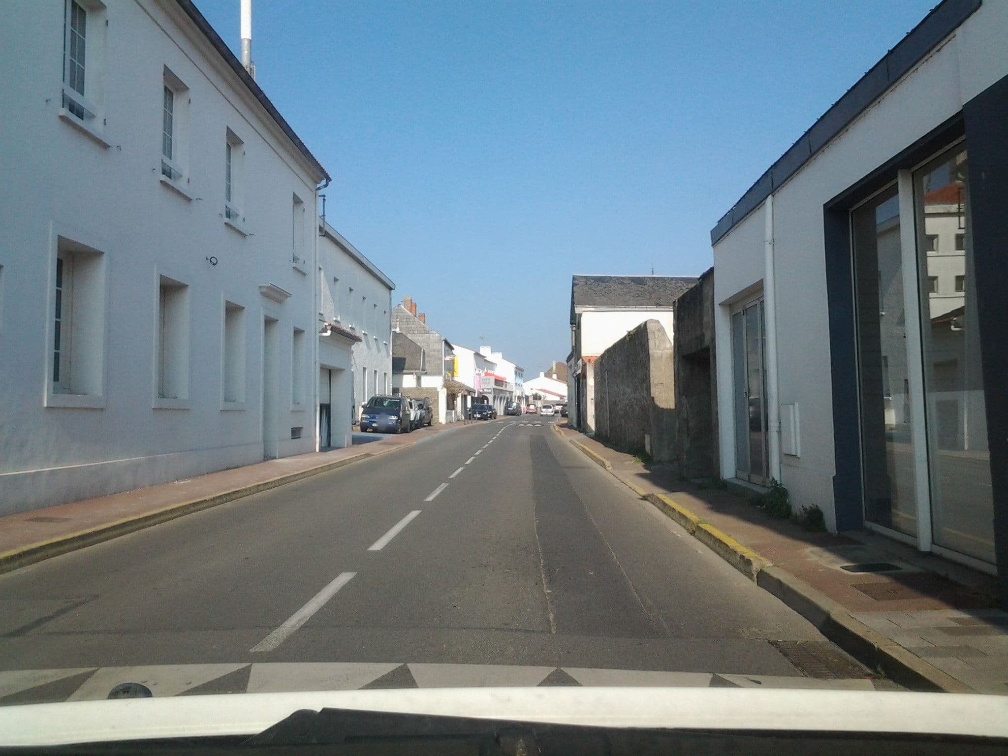Street view near The Corner, Noirmoutier-en-l'Île — © aile85 (CC BY-SA · Mapillary)