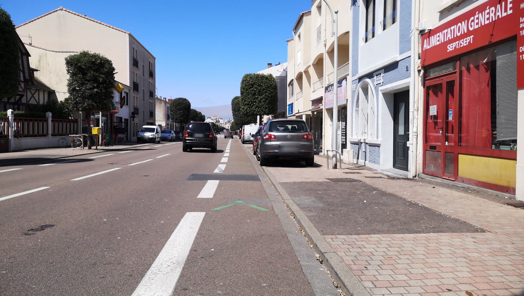 Street view near De la Pinede Hostellerie Jard sur Mer, Les Sables-d'Olonne — © u4y0u (CC BY-SA · Mapillary)