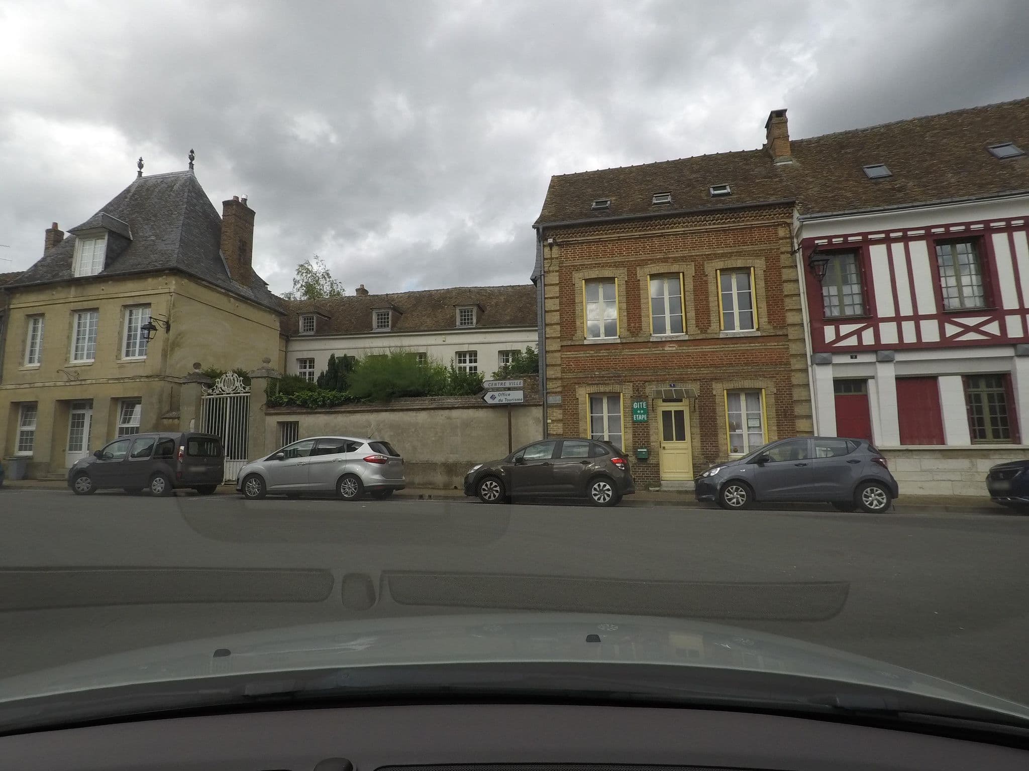 Street view near Gîte d'Ètape Saint-Sauveur, Les Andelys — © maftieu (CC BY-SA · Mapillary)