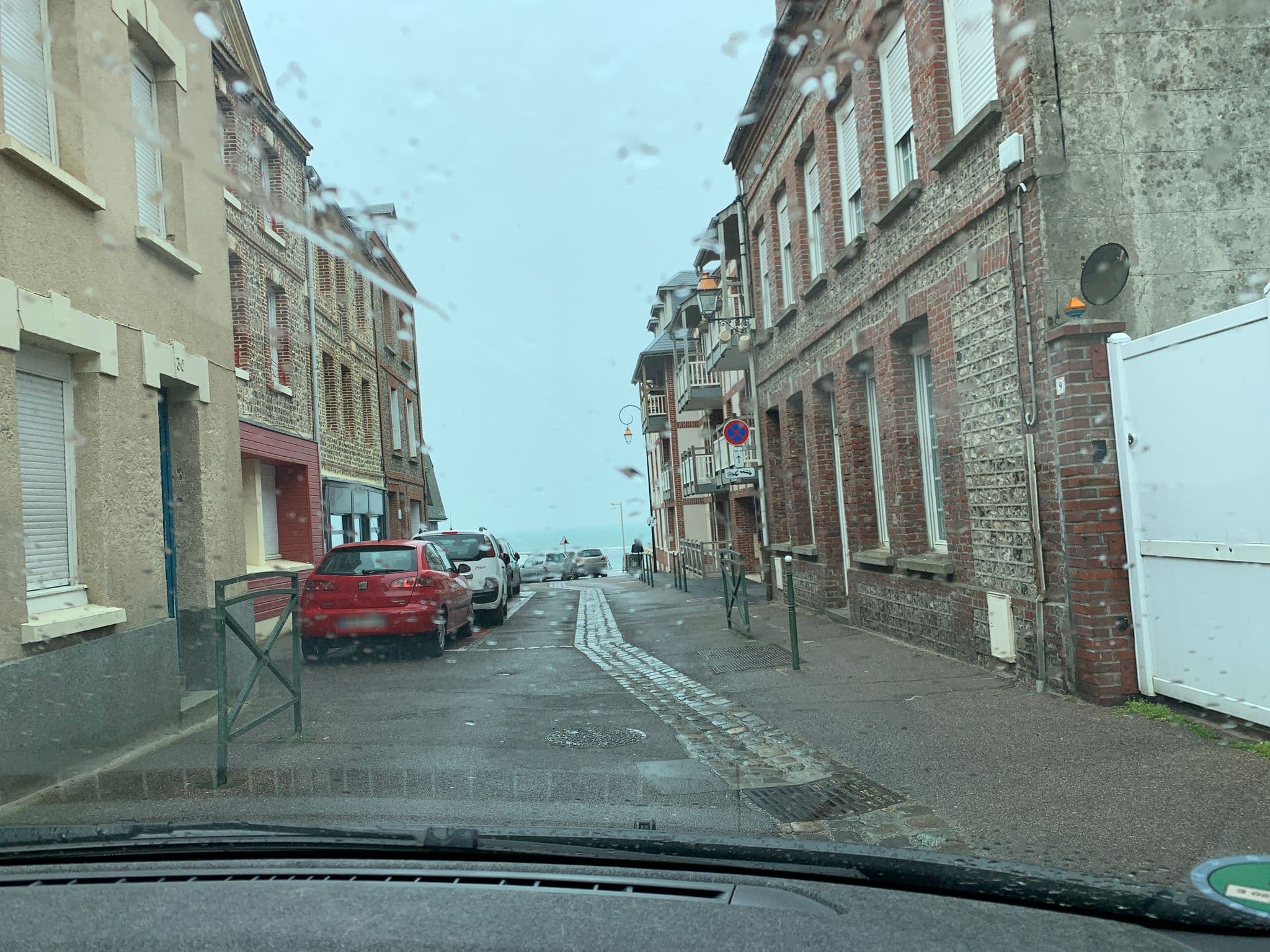 Street view near La maison d'Yport, Yport — © noel (CC BY-SA · Mapillary)