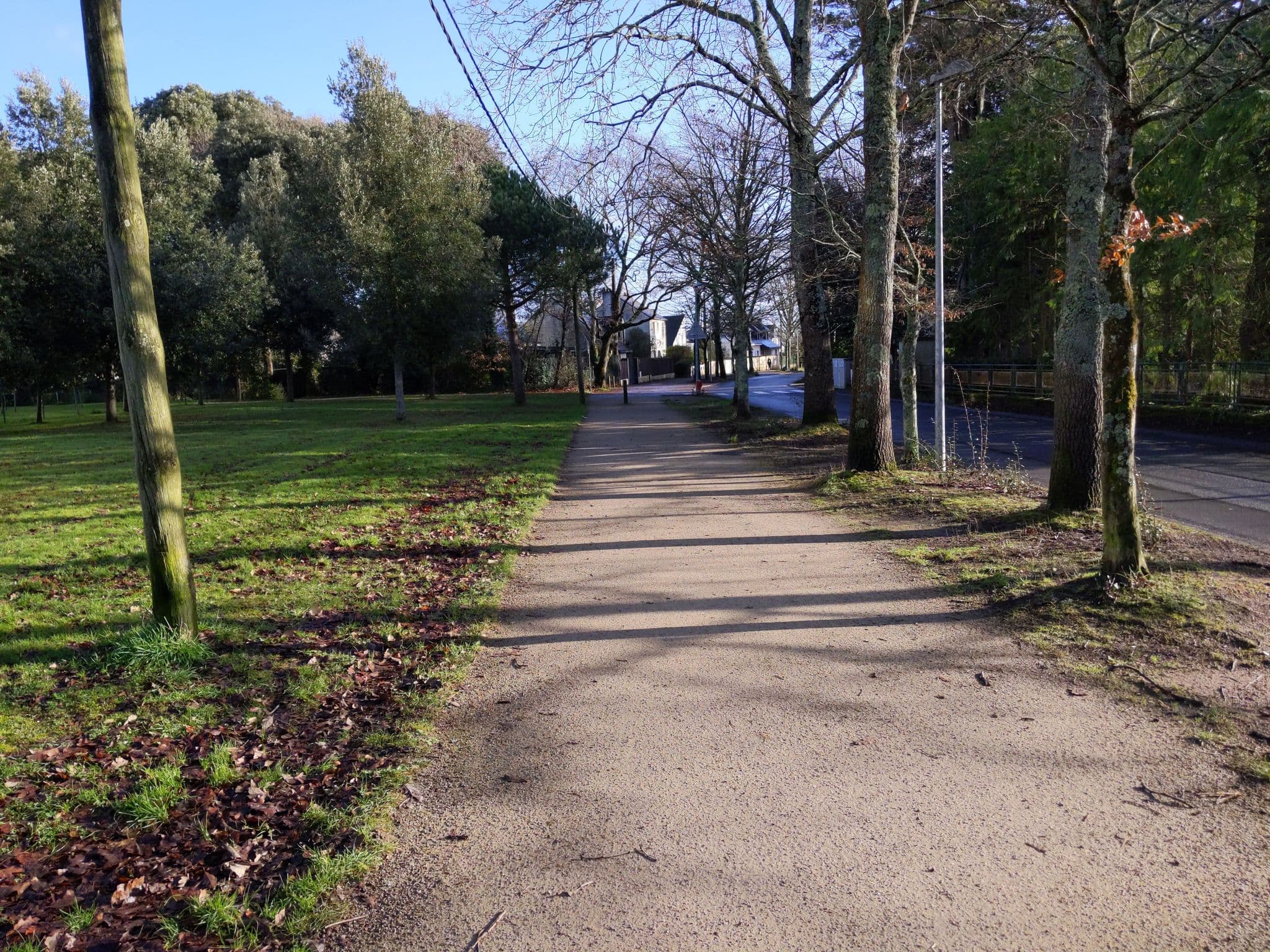 Street view near Centre de Bonne Anse Maison des Eaux, Saint-Nazaire — © tutosfaciles48 (CC BY-SA · Mapillary)