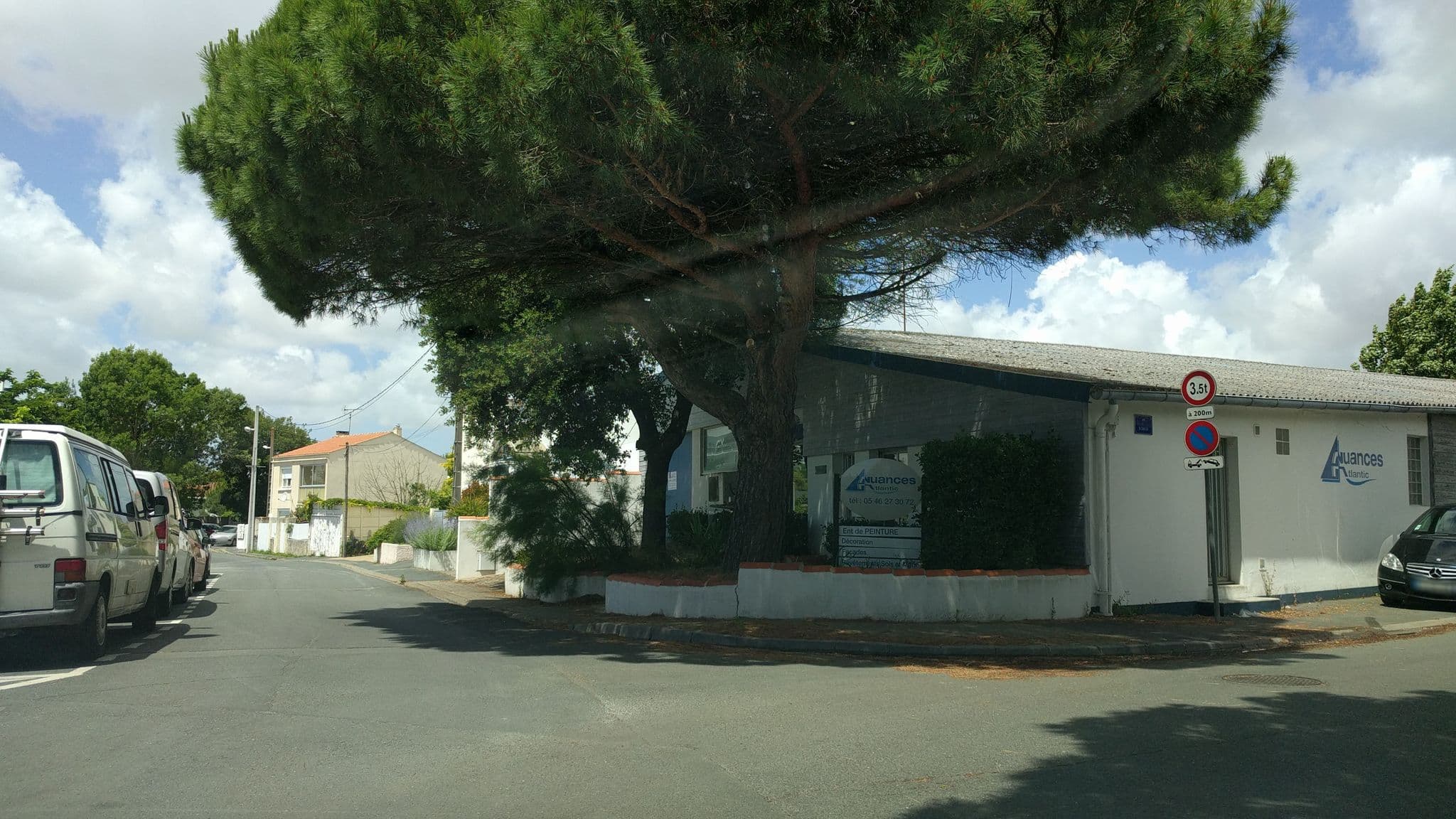 Street view near Kyriad, La Rochelle — © mappy_sa (CC BY-SA · Mapillary)
