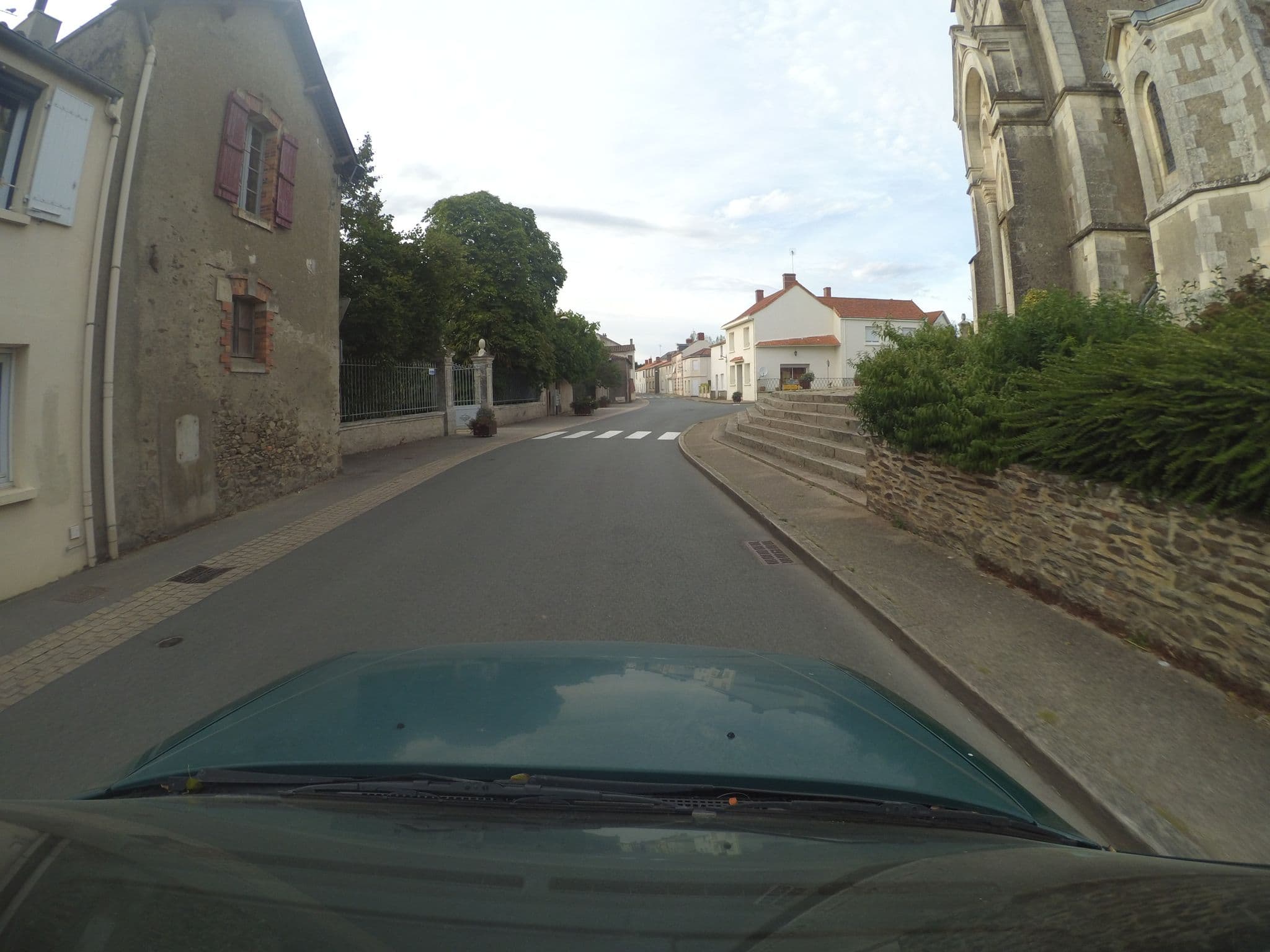 Street view near Le Logis du Bourg Brangeau, Saint-André-Treize-Voies — © stephanep (CC BY-SA · Mapillary)