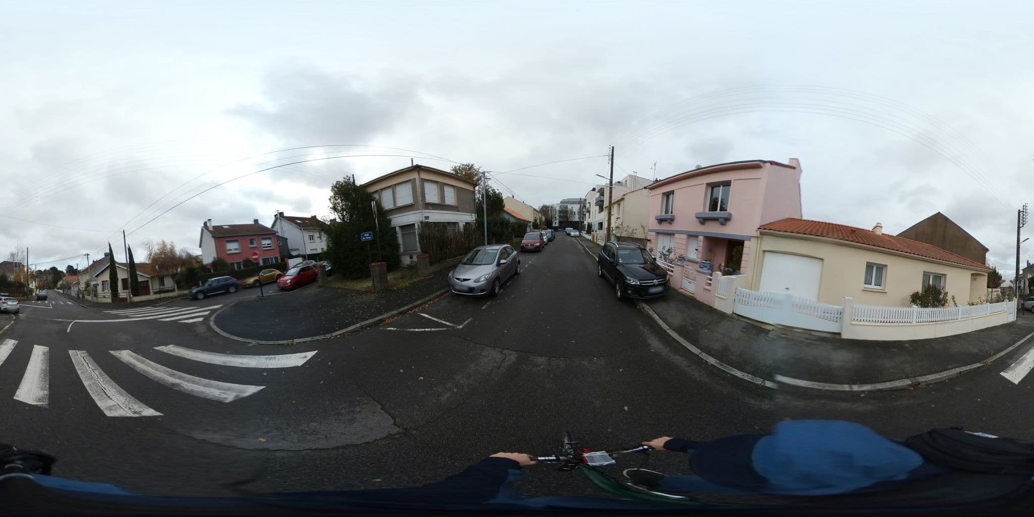 Street view near Annexe 44, Sainte-Luce-sur-Loire — © c_mobilite (CC BY-SA · Mapillary)