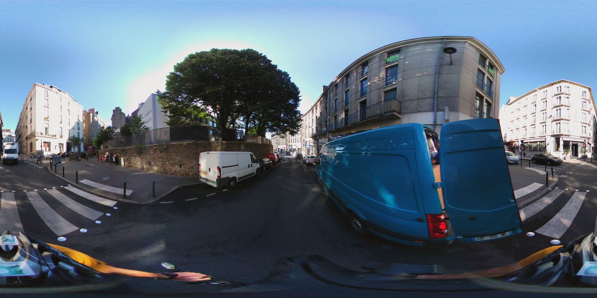 Street view near Hôtel Graslin, Nantes — © cartocite (CC BY-SA · Mapillary)