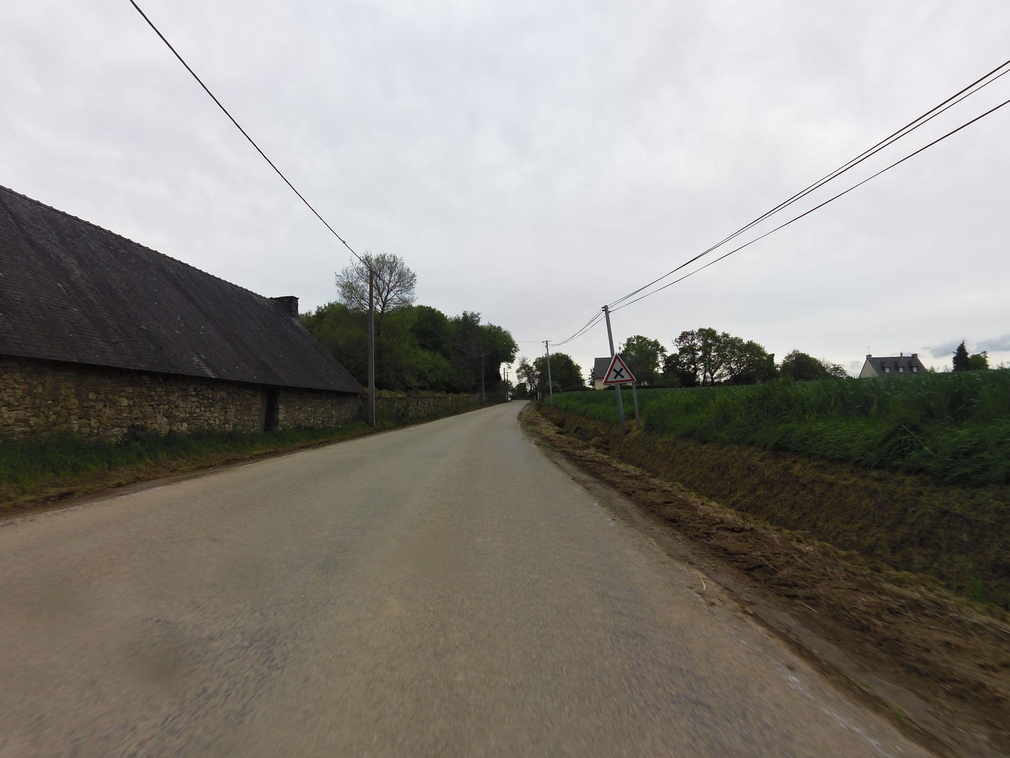 Street view near Gîtes de la Fresnaye, Caro — © hamlet (CC BY-SA · Mapillary)