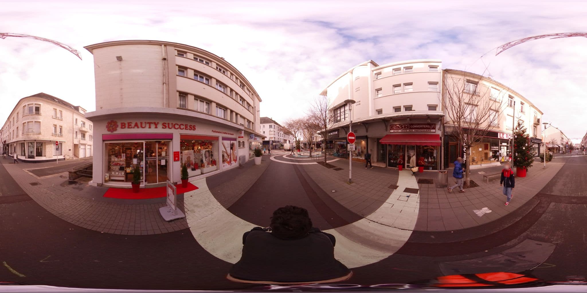 Street view near TUI STORE, Saint-Nazaire — © c_mobilite (CC BY-SA · Mapillary)
