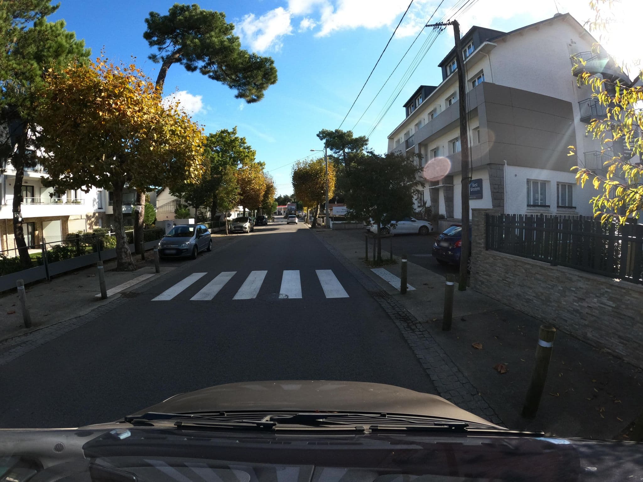 Street view near Hôtel la Baule, La Baule-Escoublac — © stephanep (CC BY-SA · Mapillary)