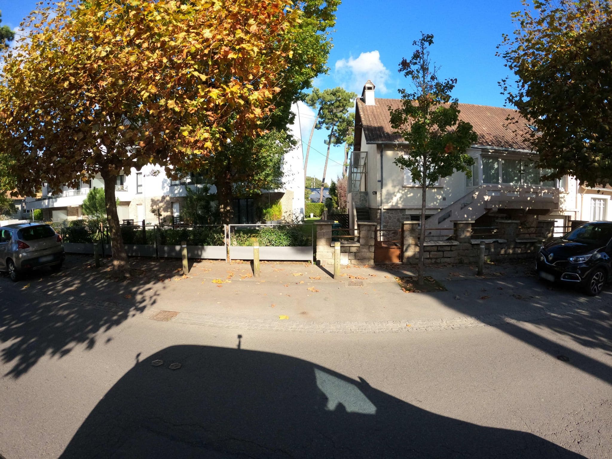 Street view near Hôtel du Bois d'Amour, La Baule-Escoublac — © stephanep (CC BY-SA · Mapillary)