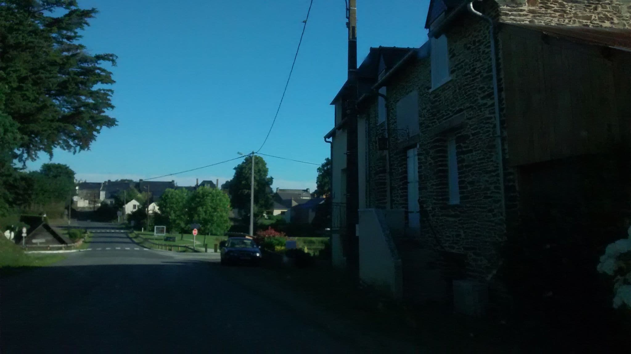 Street view near Bargain René, Campénéac — © mgageo (CC BY-SA · Mapillary)